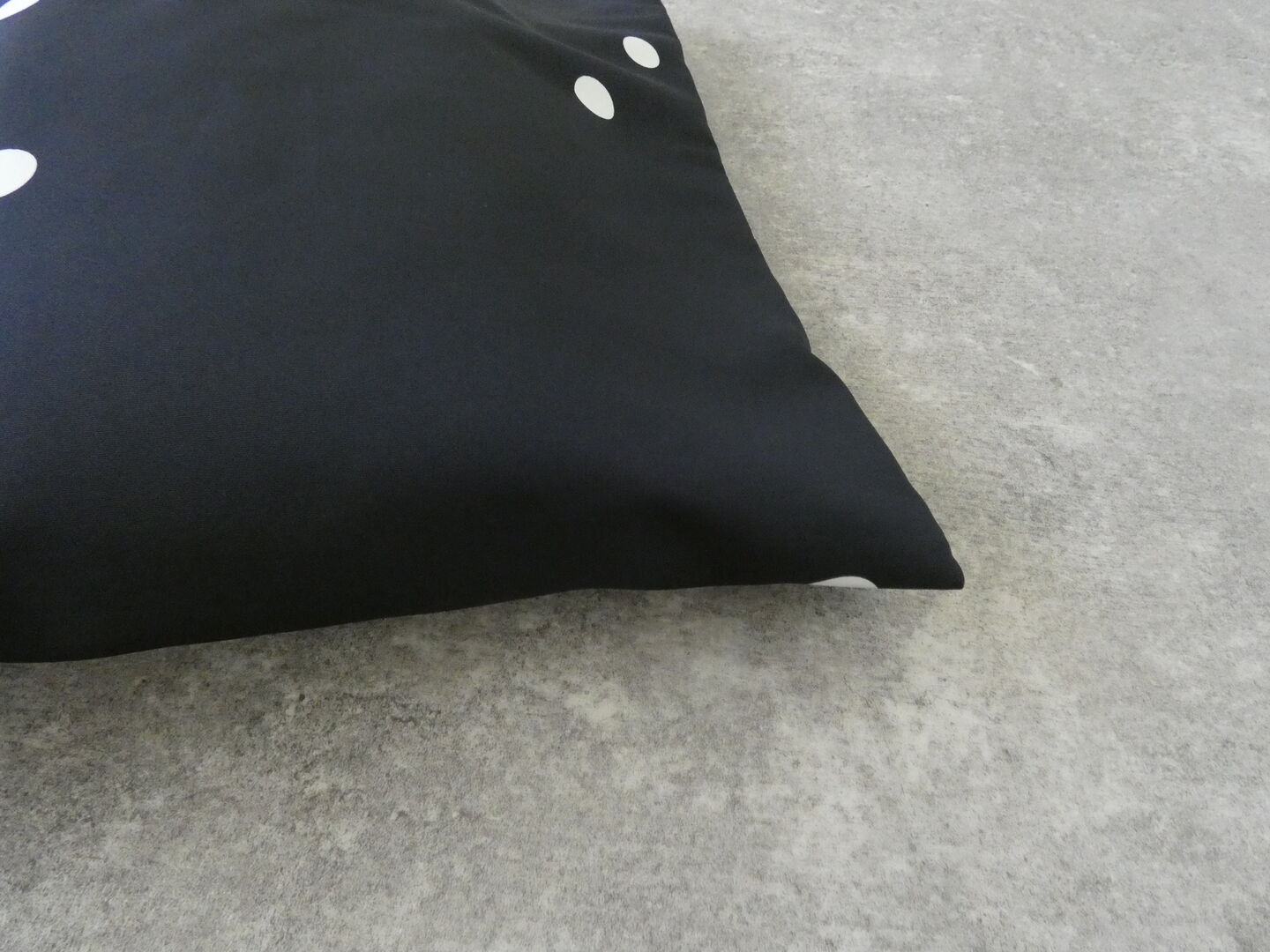 prit(プリット) ライトグログランランダムドットプリント×リサイクルエアリークロスバッグの商品画像33