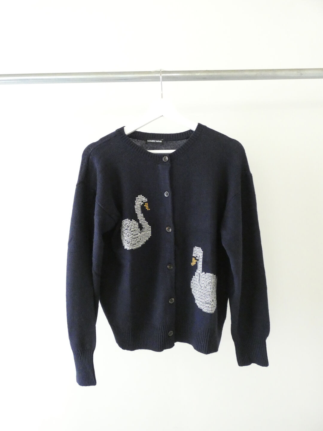 NOMBRE IMPAIR(ノンブルアンペール) スワン刺繍クルーネックカーデの商品画像11