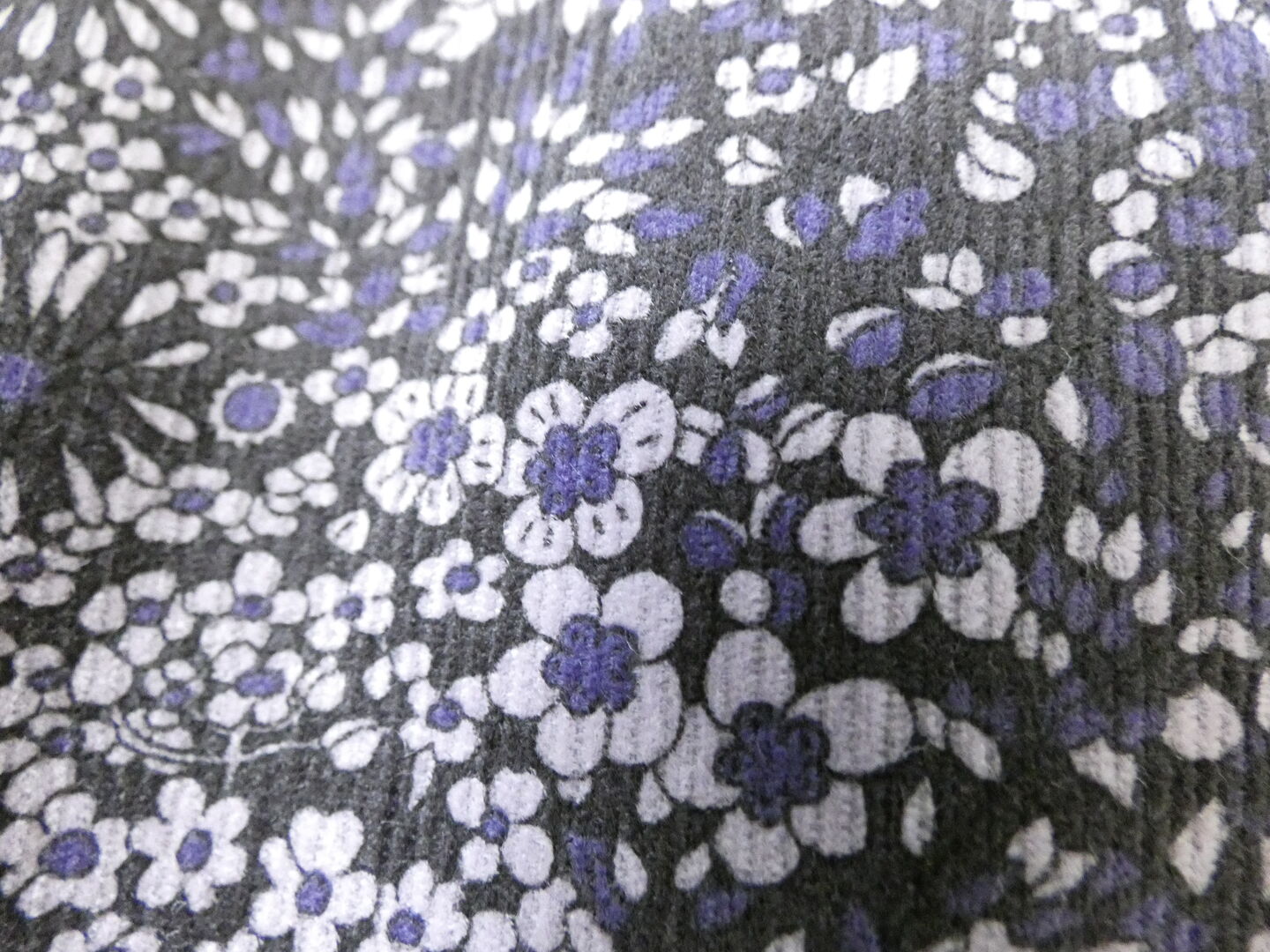 sosotto(ソソット) LIBERTY Patric Gordon 細コールミモレ丈タックギャザースカートの商品画像24