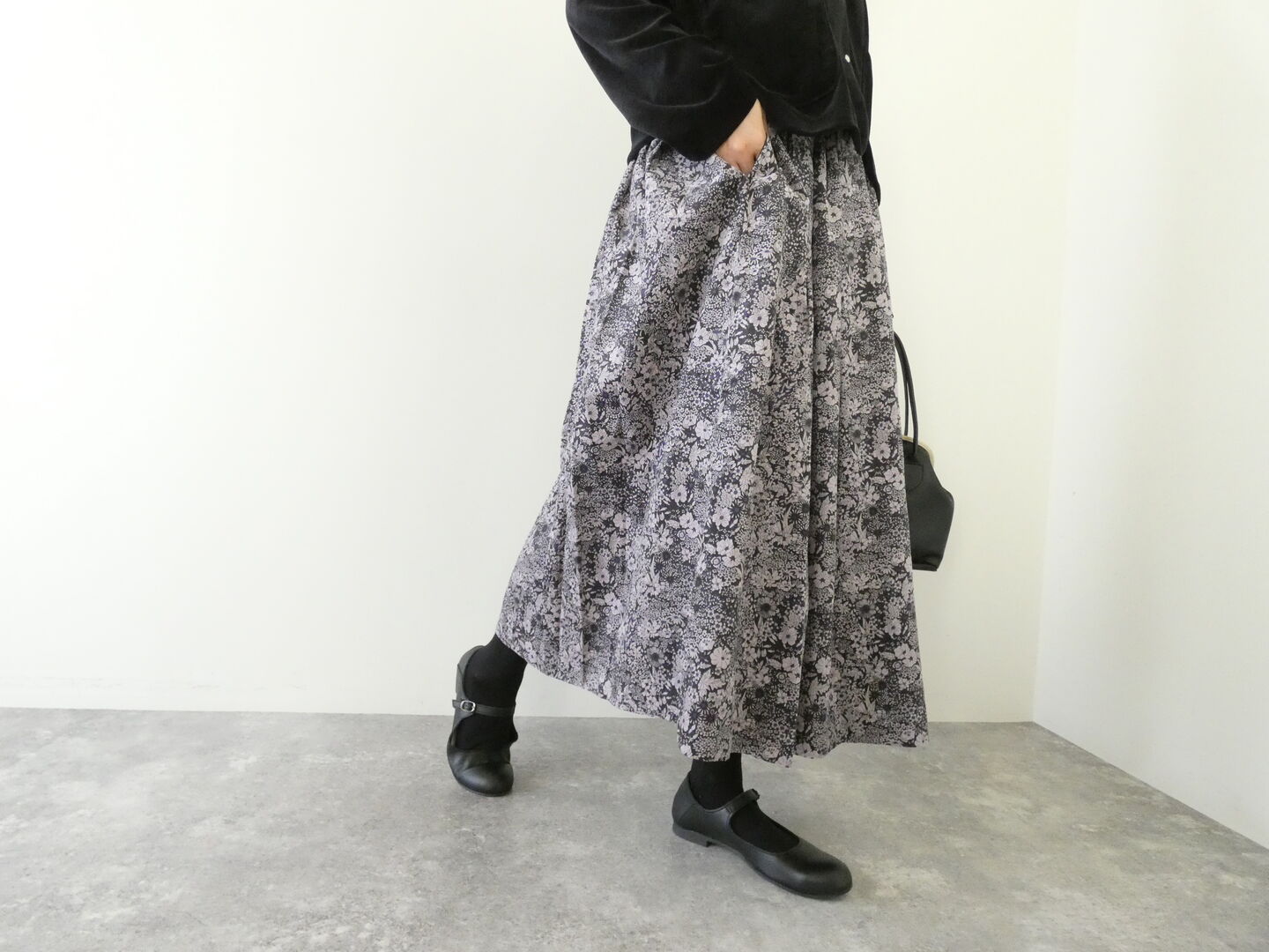 sosotto(ソソット) LIBERTY Patric Gordon 細コールミモレ丈タックギャザースカートの商品画像5