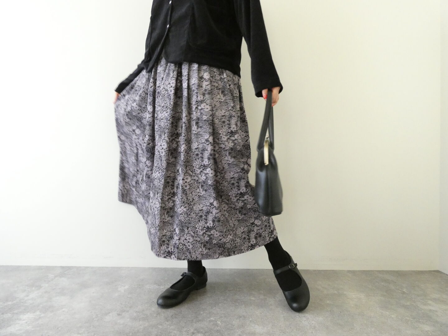 sosotto(ソソット) LIBERTY Patric Gordon 細コールミモレ丈タックギャザースカートの商品画像8