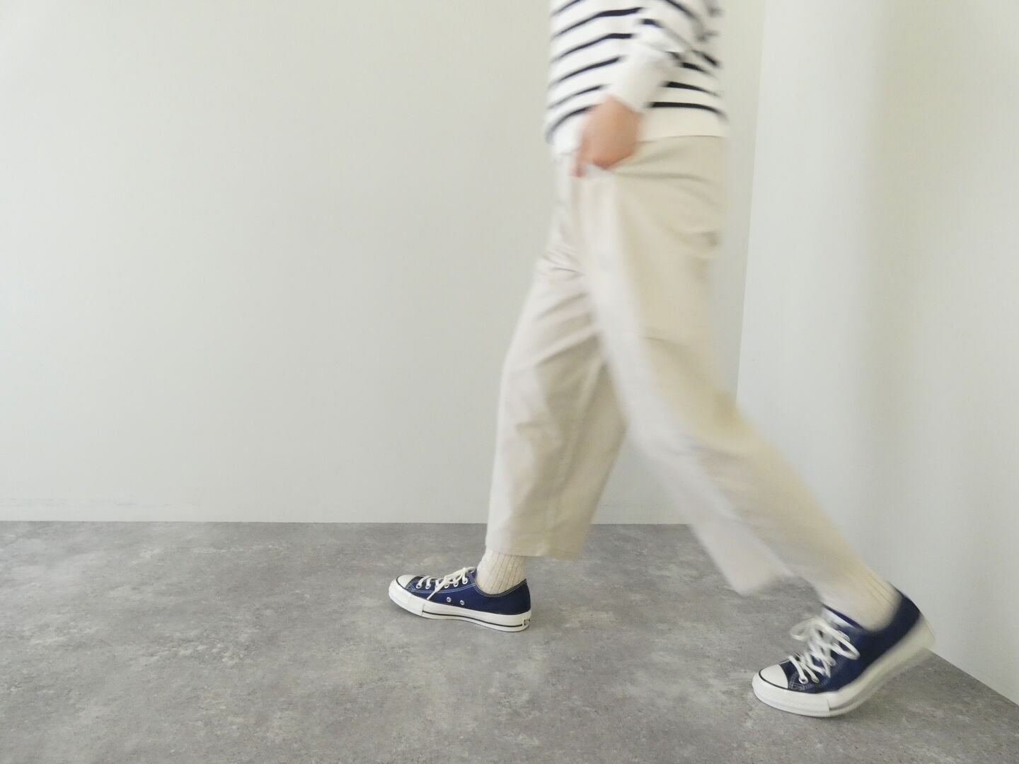 NARU セミスウェード両面起毛エッグパンツの商品画像6
