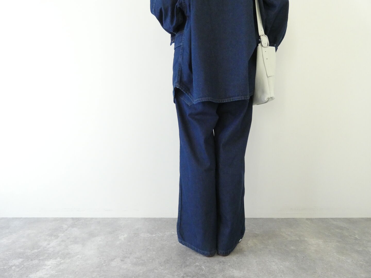 LAITERIE(レイトリー) 9ozカラーデニムワイドパンツの商品画像9