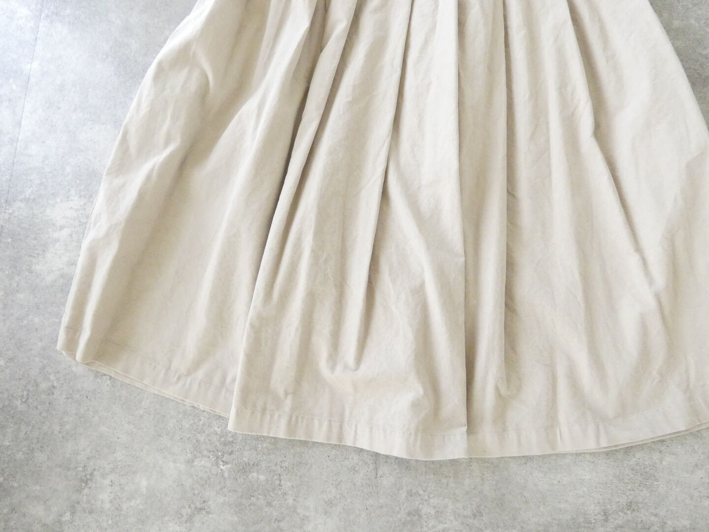 Sarahwear(サラウェア) Fine Corduroy Elastic Tuck Skirtの商品画像28