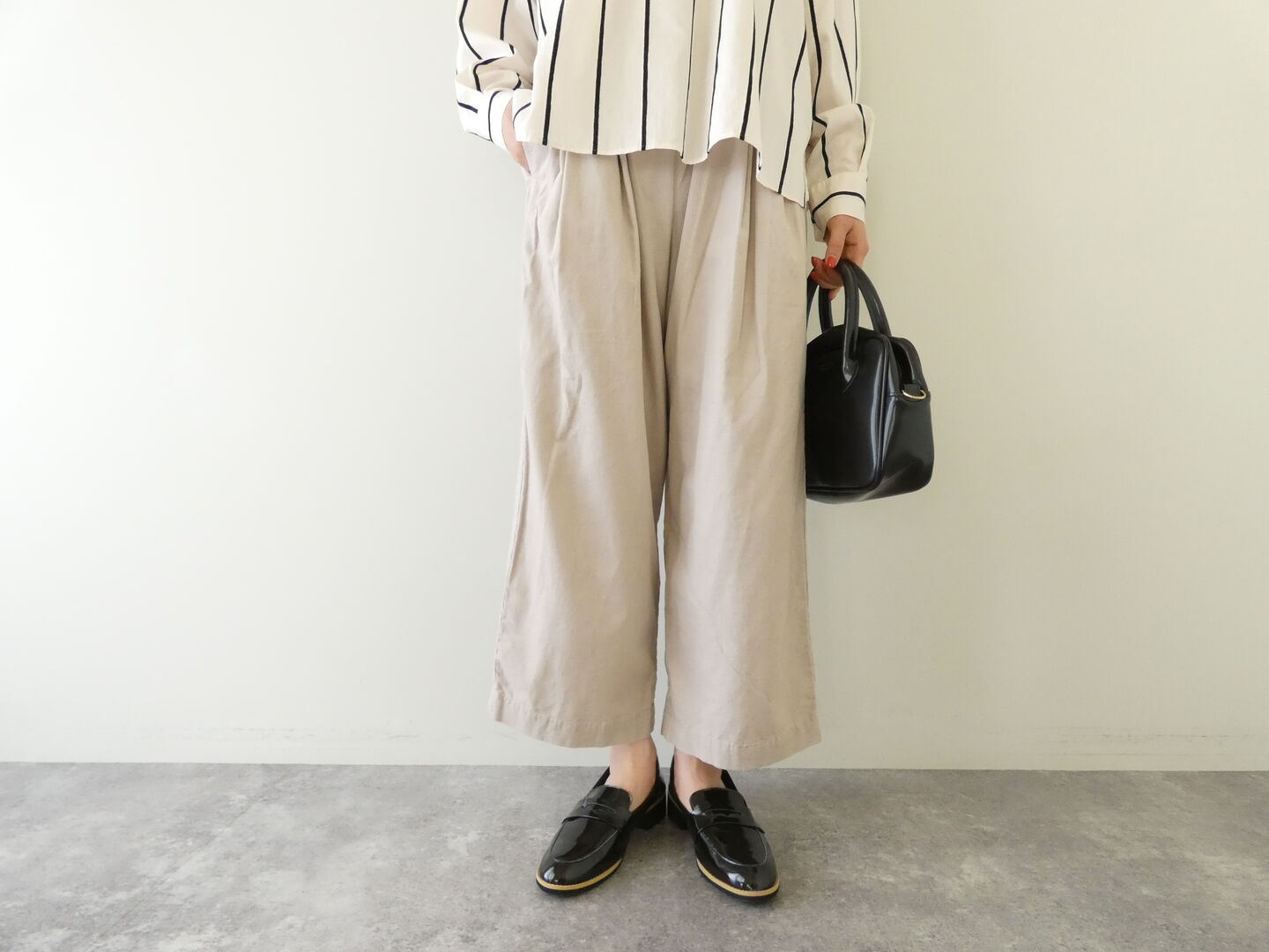 Sarahwear(サラウェア) Fine Corduroy Cozy Pantsの商品画像1