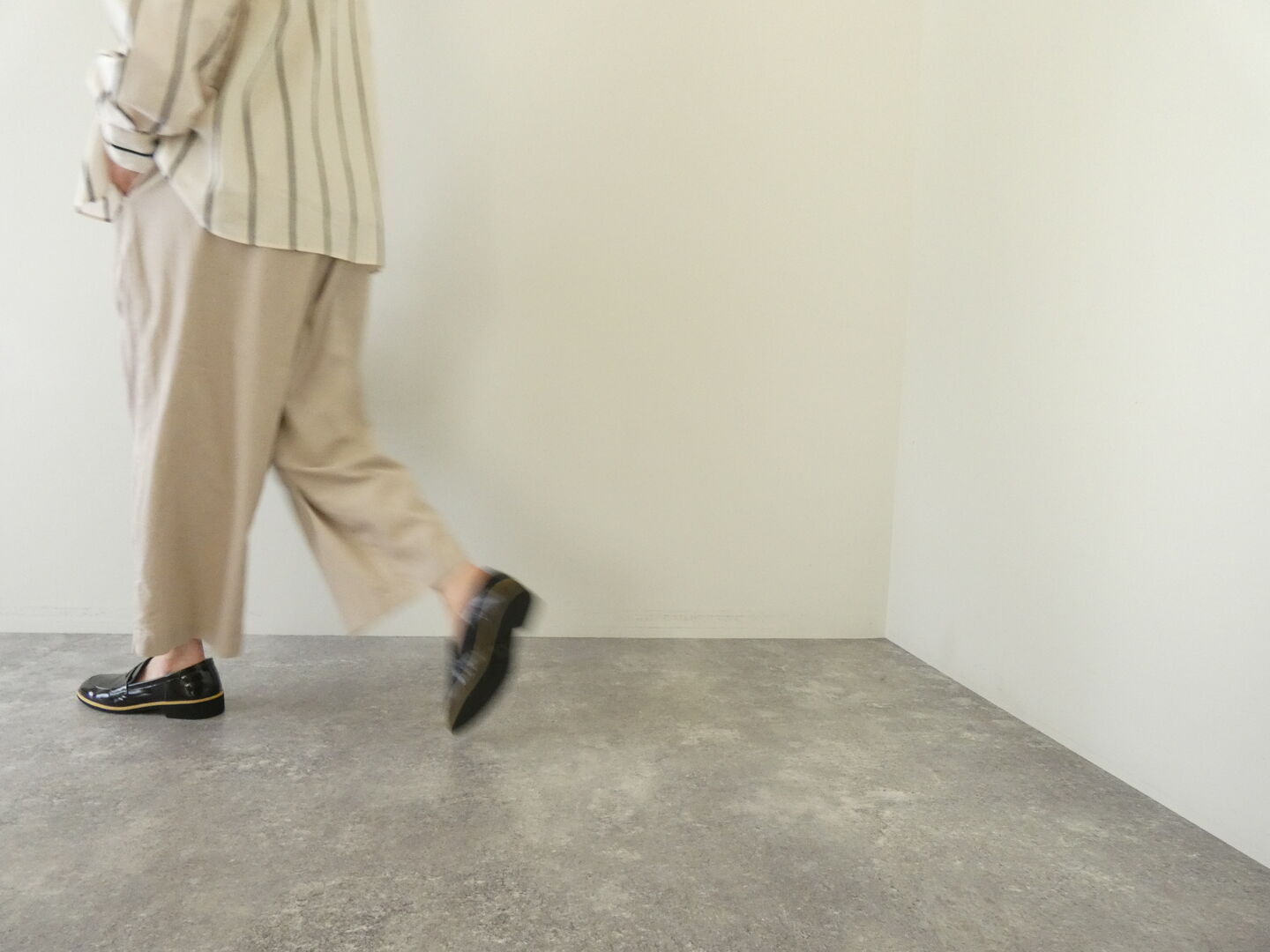 Sarahwear(サラウェア) Fine Corduroy Cozy Pantsの商品画像2