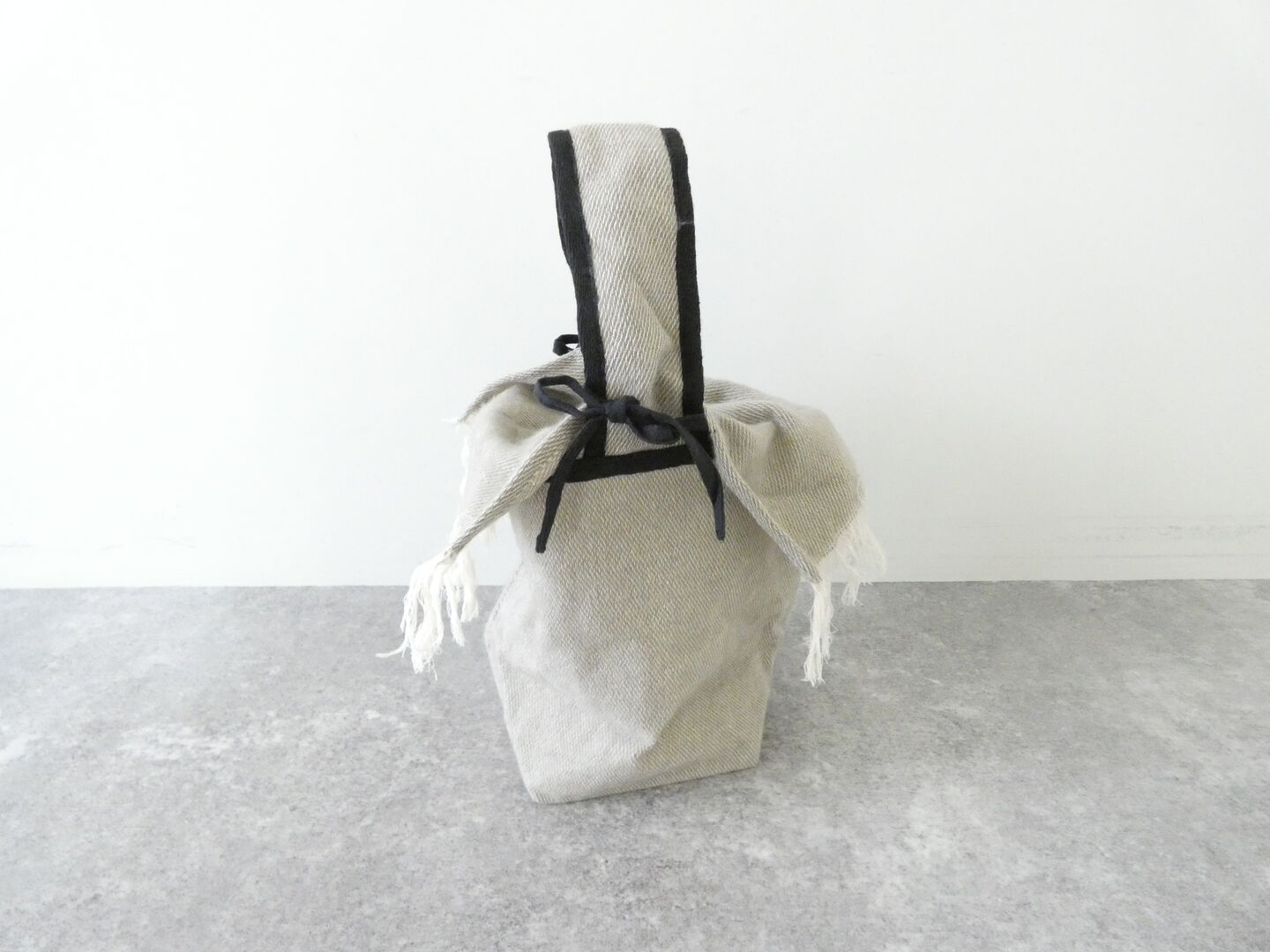 CLEDRAN(クレドラン) MIGNON ONE HAND BAG  NATURALの商品画像8