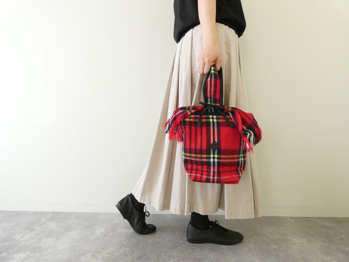 CLEDRAN(クレドラン) MIGNON ONE HAND BAG  CHECKの商品画像1