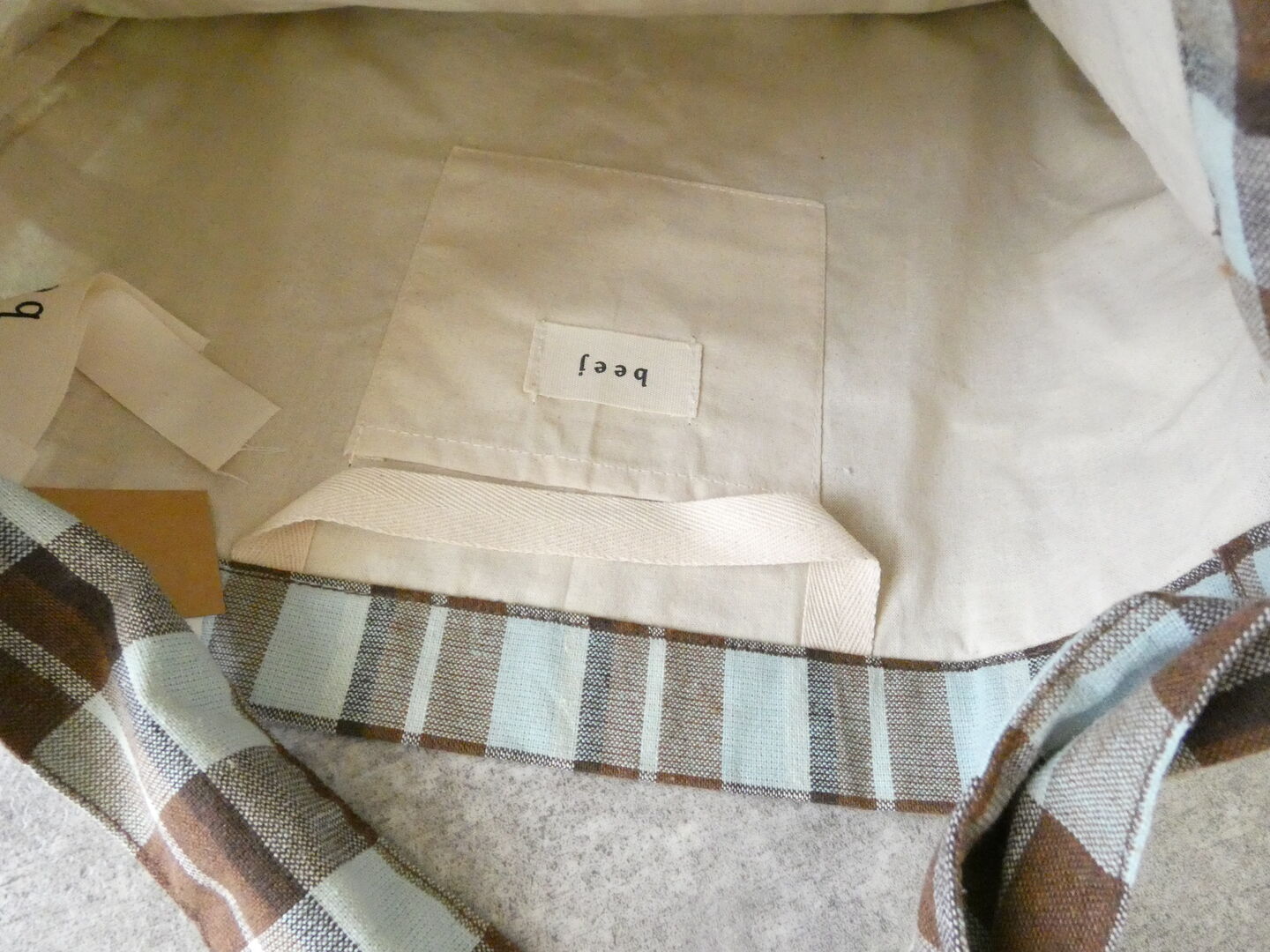beej(ビージ) チェック柄ワンショルダーバッグの商品画像10