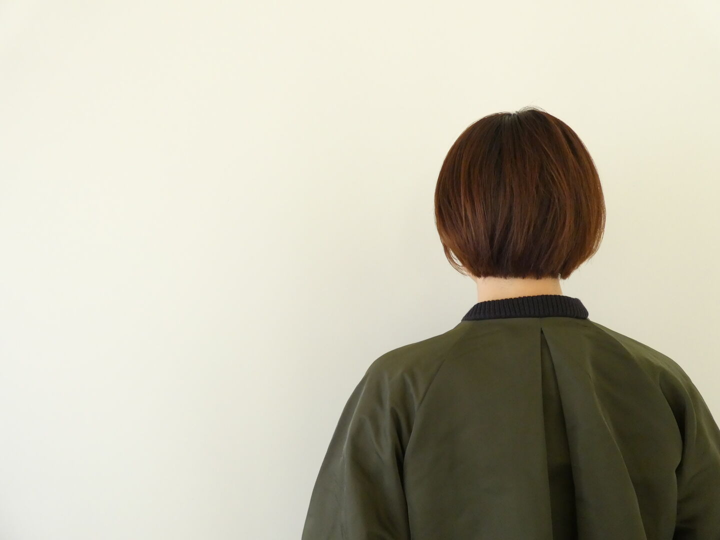 mao made(マオメイド) ざっくりヤーン×タフタ異素材ドッキングボリュームスリーブジャケットの商品画像9