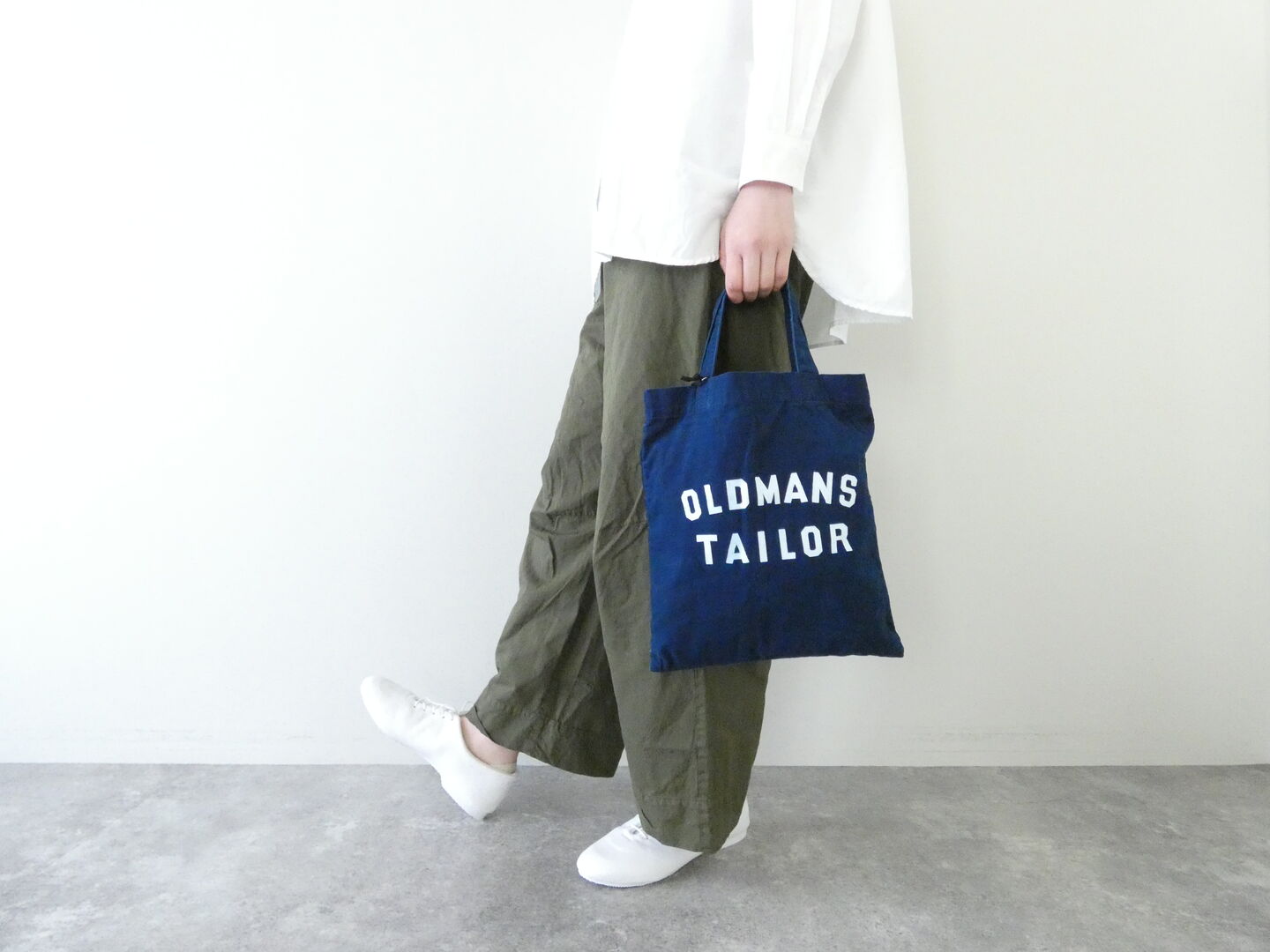 R&D.M.Co-(オールドマンズテーラー) OMT PRINT CORDUROY MINI TOTE BAGの商品画像1