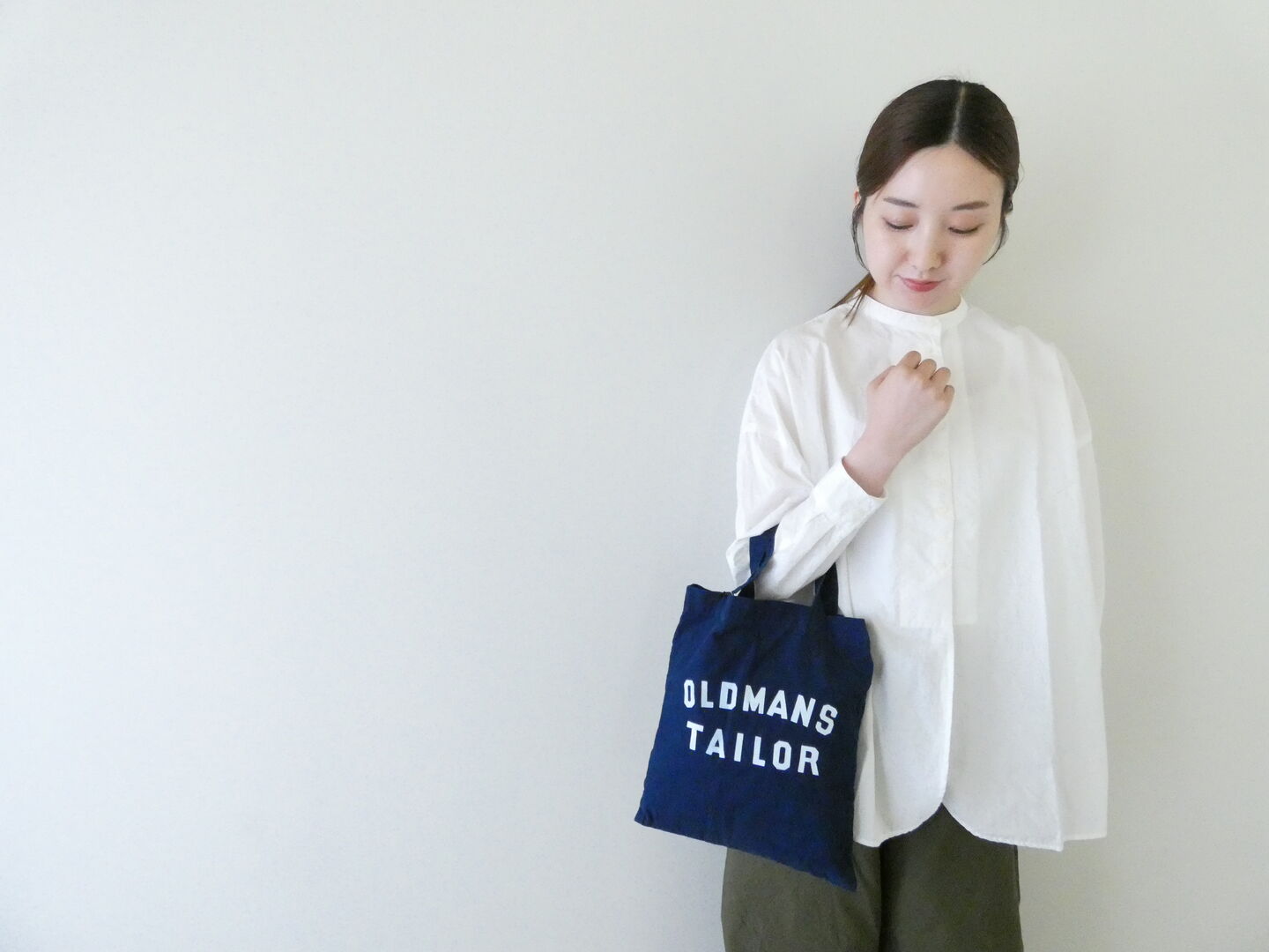 R&D.M.Co-(オールドマンズテーラー) OMT PRINT CORDUROY MINI TOTE BAGの商品画像3