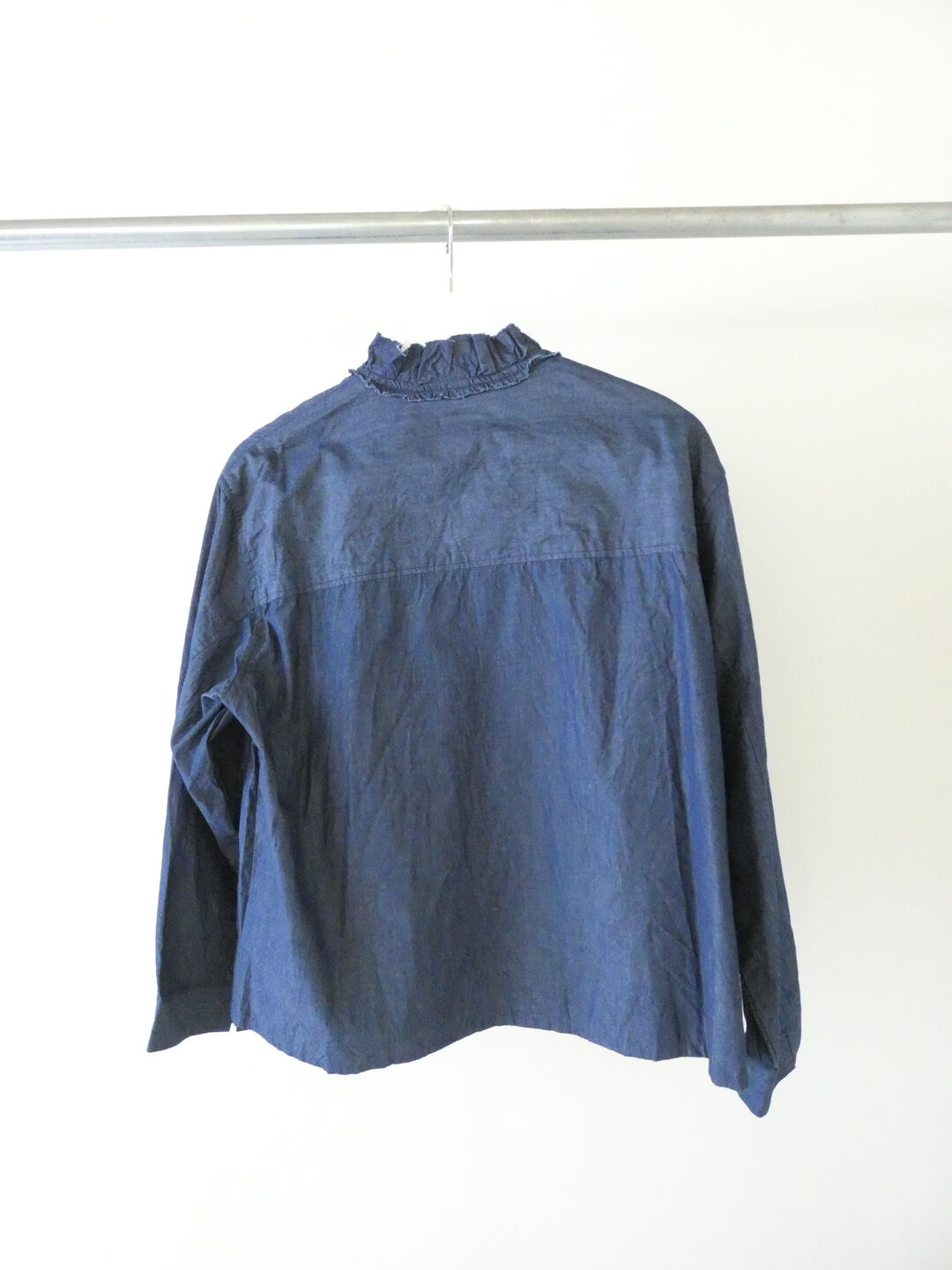 PARADIS(パラディ) ダンガリーピケフリル衿ブラウスの商品画像12