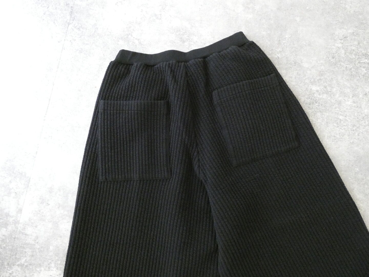 UNIVERSAL TISSU(ユニヴァーサル ティシュ) ストライプキルトコクーンイージーパンツの商品画像35
