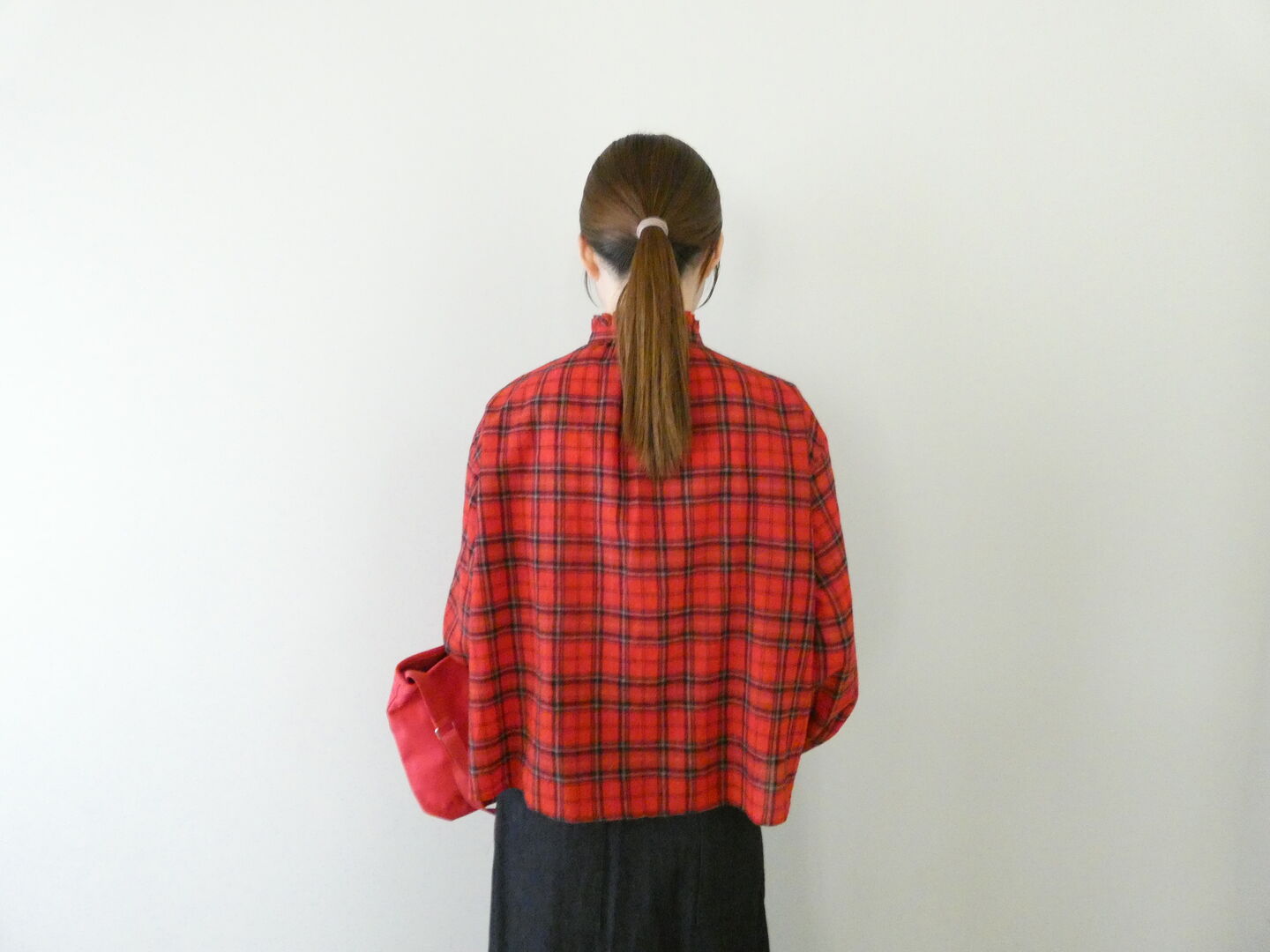 CHILD WOMAN(チャイルドウーマン) ウールリファインチェック スタンドフリルブラウスの商品画像5