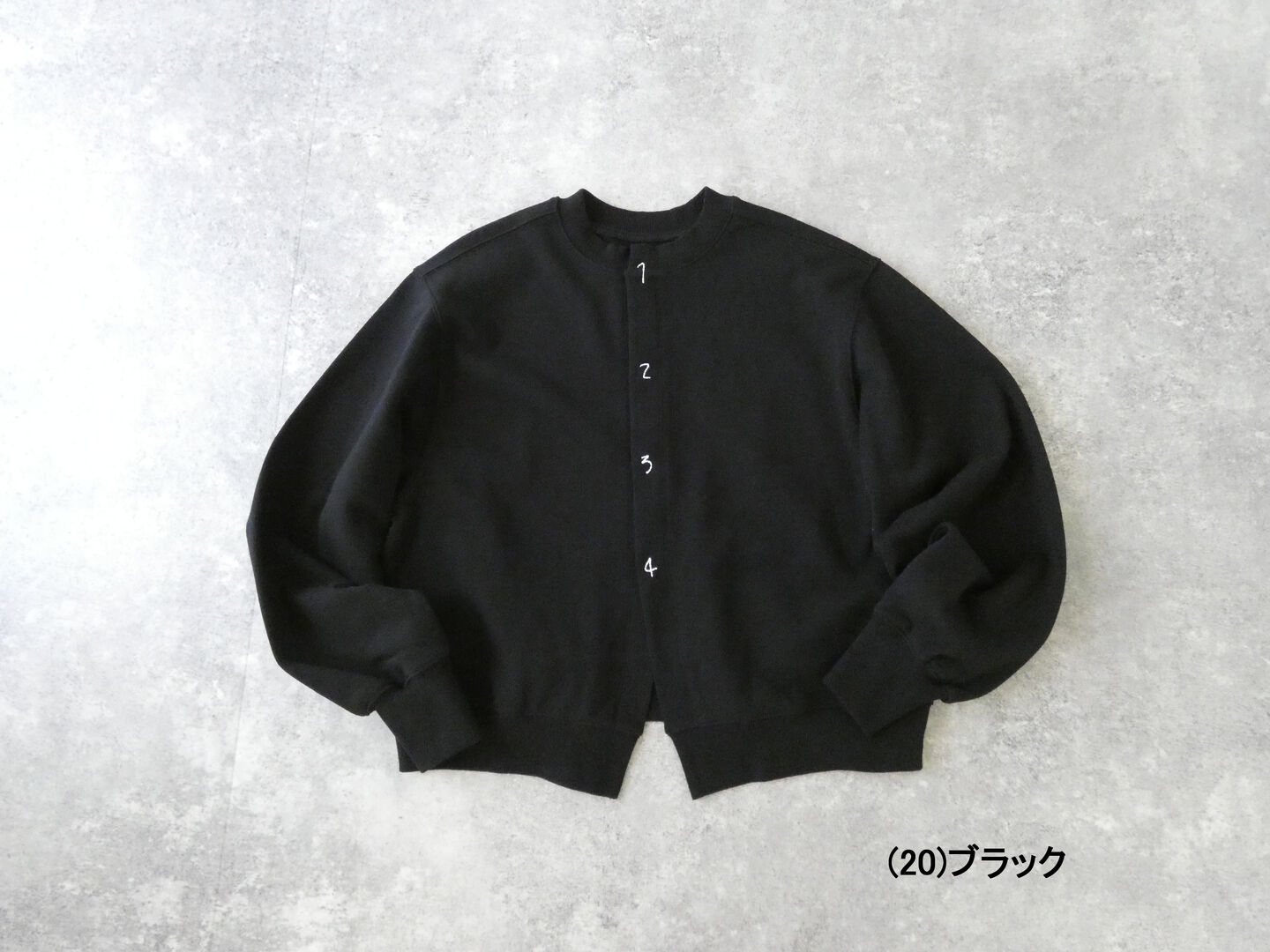I am I in fact...(アイアムアイ インファクト) SUSIE SWEAT　数字スウェットの商品画像11