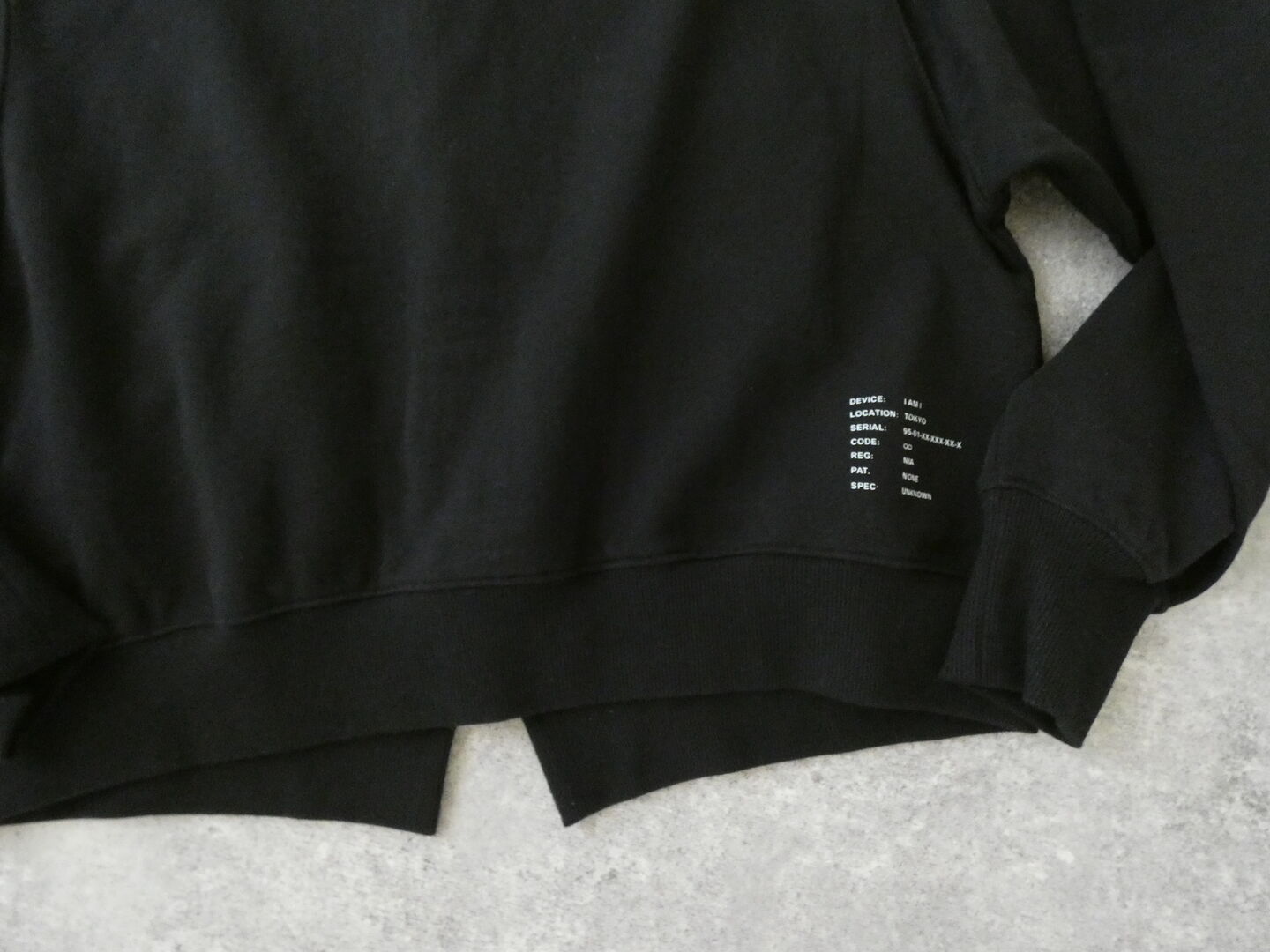 I am I in fact...(アイアムアイ インファクト) SUSIE SWEAT　数字スウェットの商品画像25