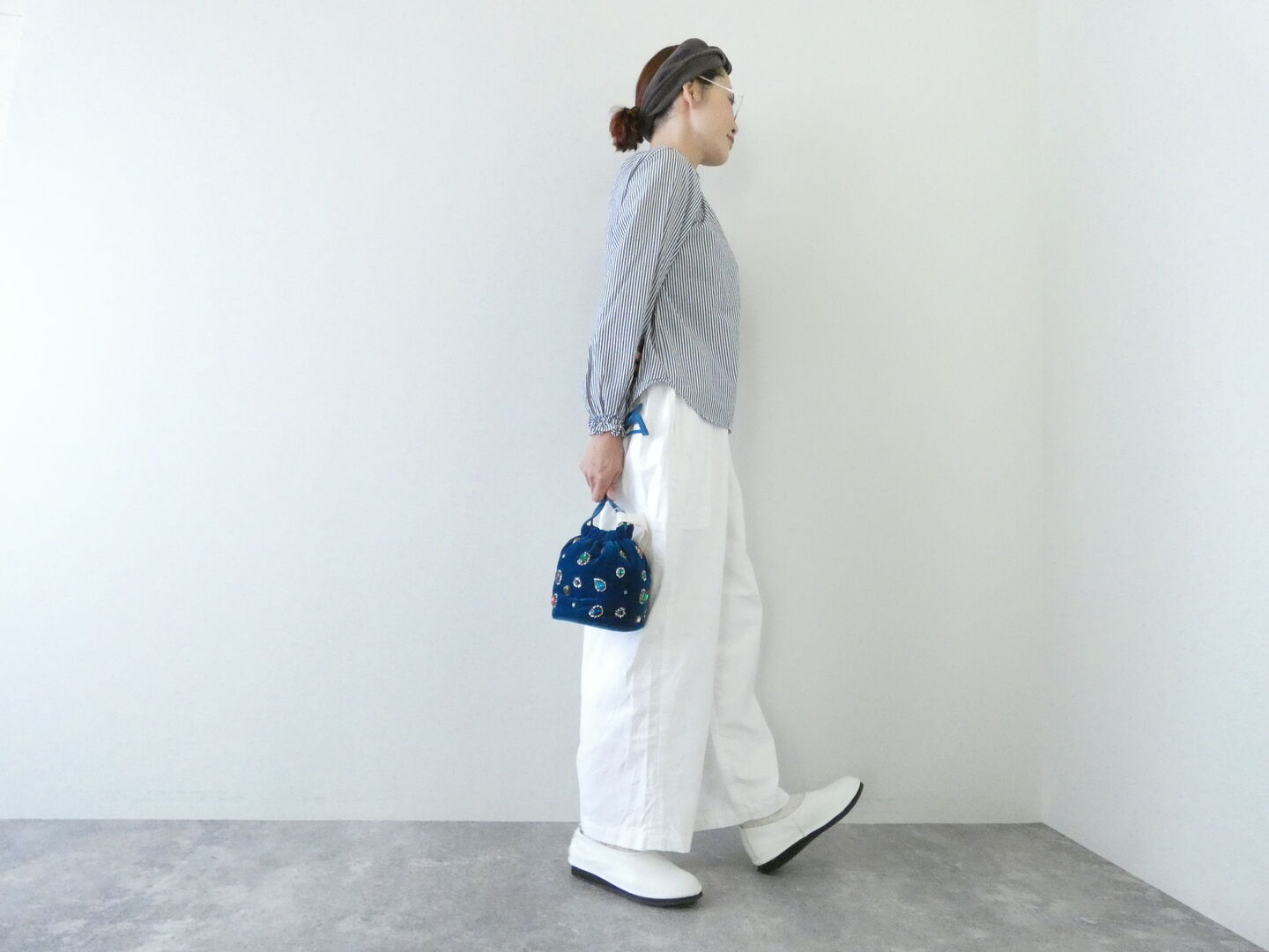 beej(ビージ) クラシック別珍宝石BAGの商品画像3