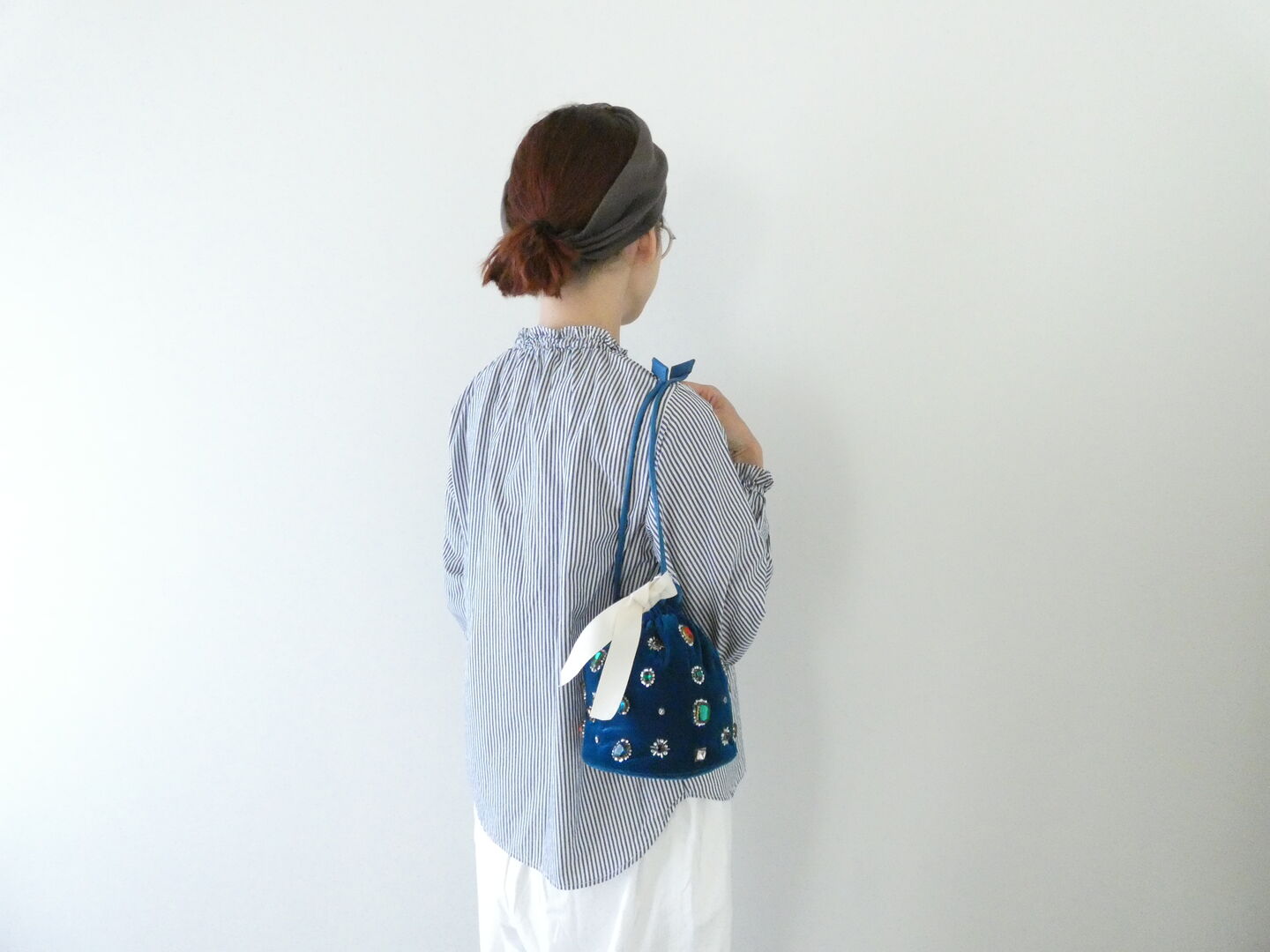 beej(ビージ) クラシック別珍宝石BAGの商品画像4