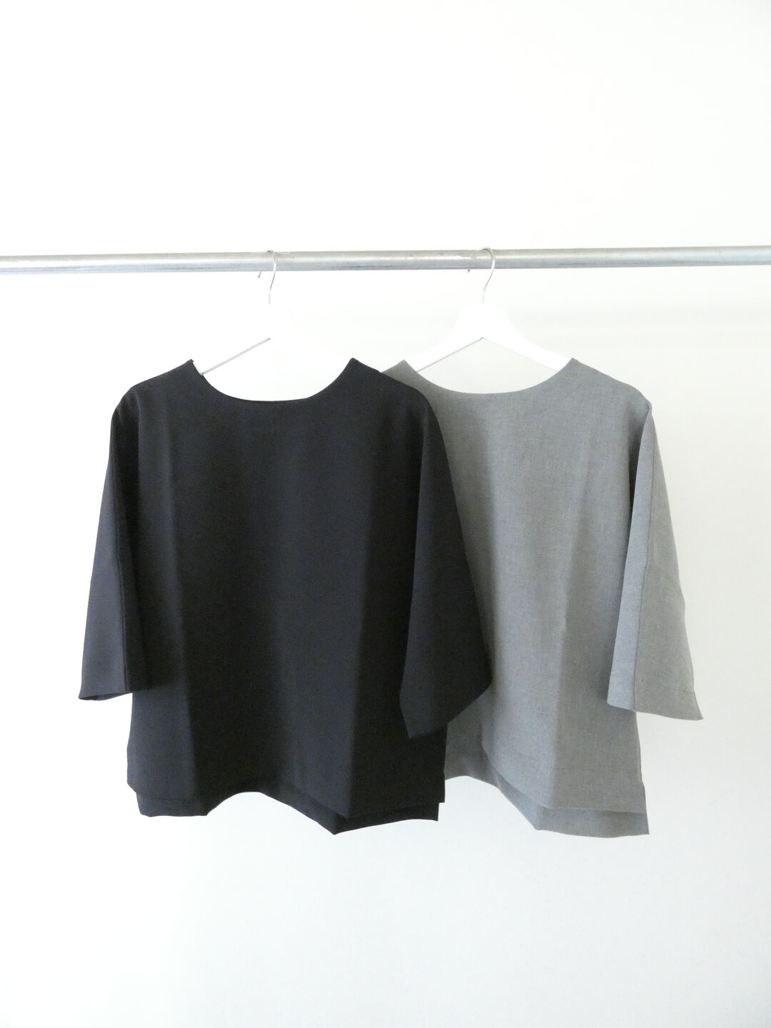 TRAVAIL MANUEL(トラバイユマニュアル) WクロススリットTブラウスの商品画像12