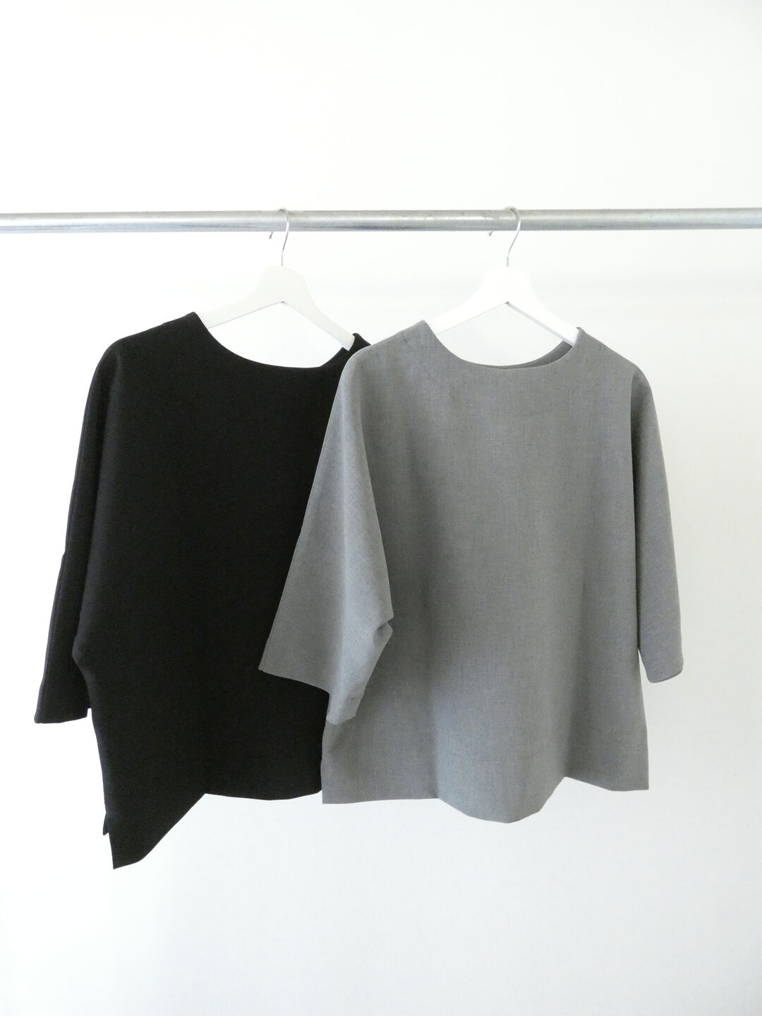 TRAVAIL MANUEL(トラバイユマニュアル) WクロススリットTブラウスの商品画像13