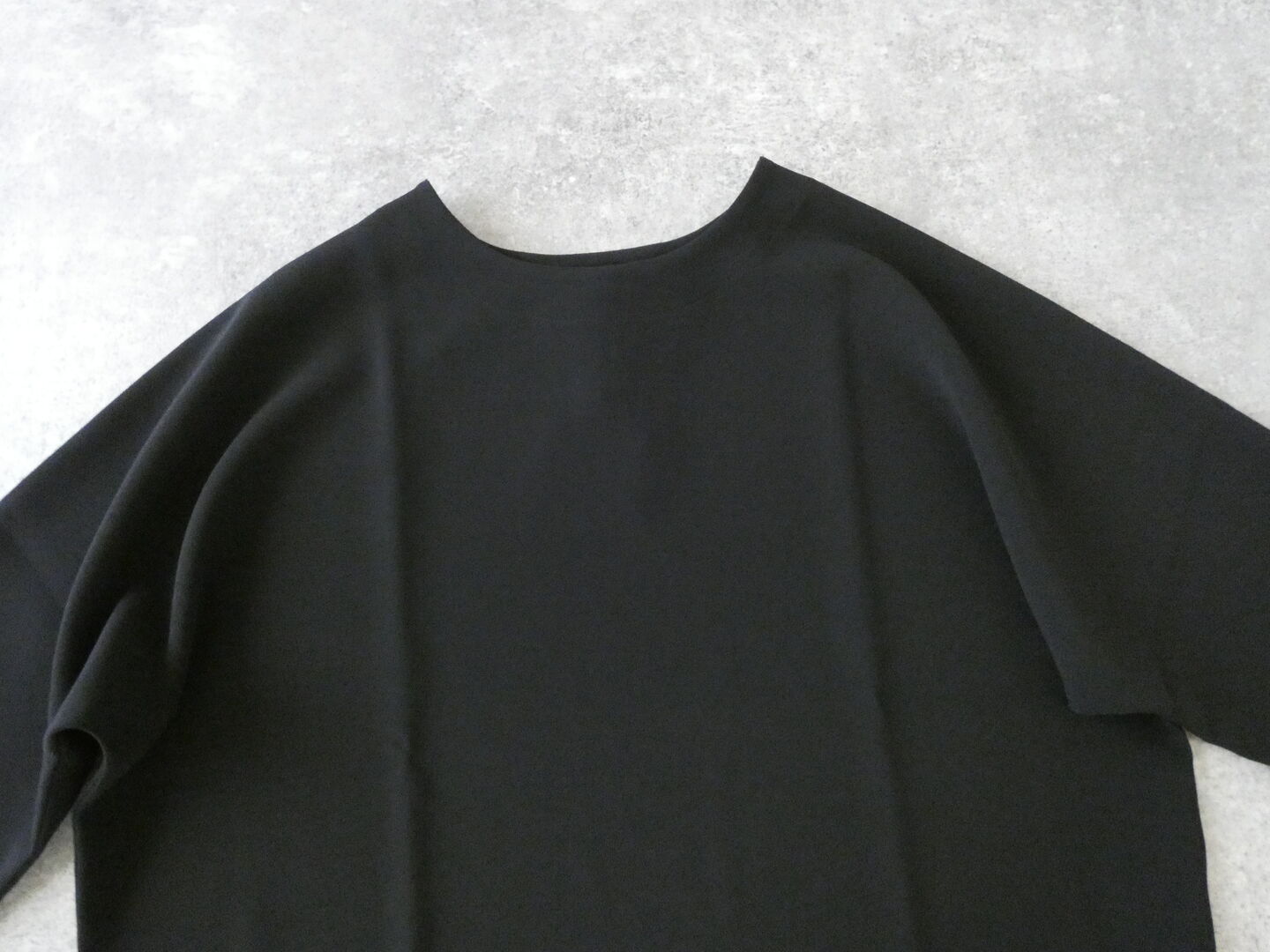 TRAVAIL MANUEL(トラバイユマニュアル) WクロススリットTブラウスの商品画像44