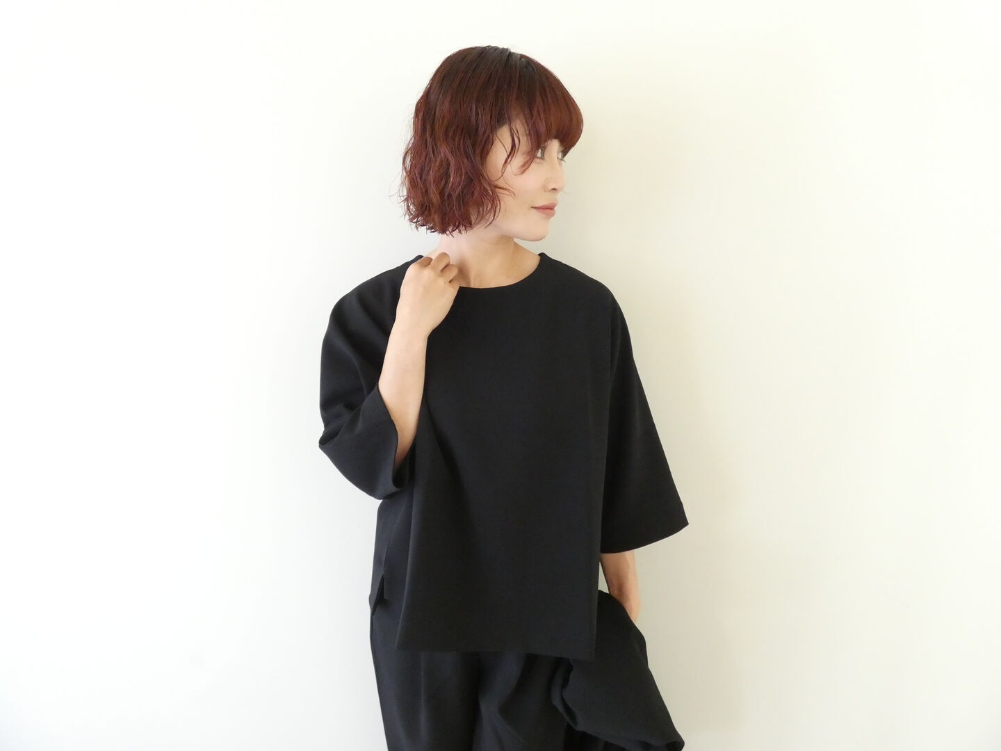 TRAVAIL MANUEL(トラバイユマニュアル) WクロススリットTブラウスの商品画像6