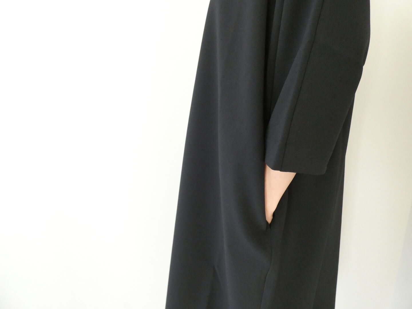 TRAVAIL MANUEL(トラバイユマニュアル) Wクロスコクーンワンピースの商品画像5
