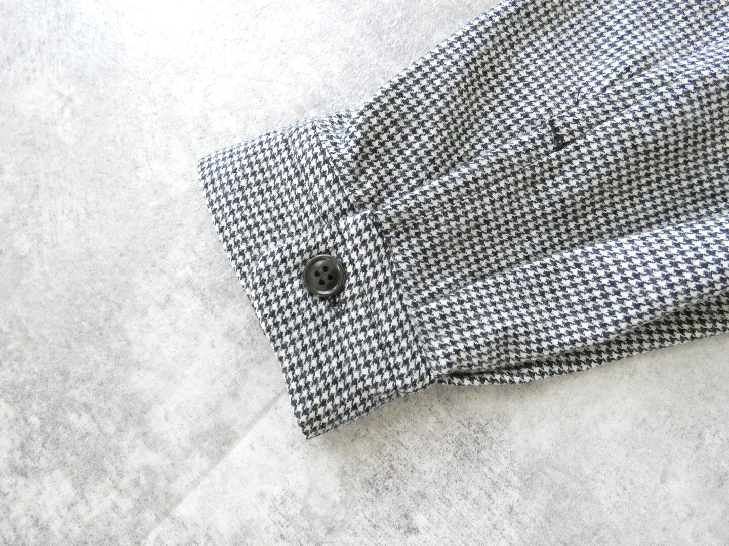 Hands of creation(ハンズオブクリエイション) classical wool strech　チビ衿オーバーブラウスの商品画像25