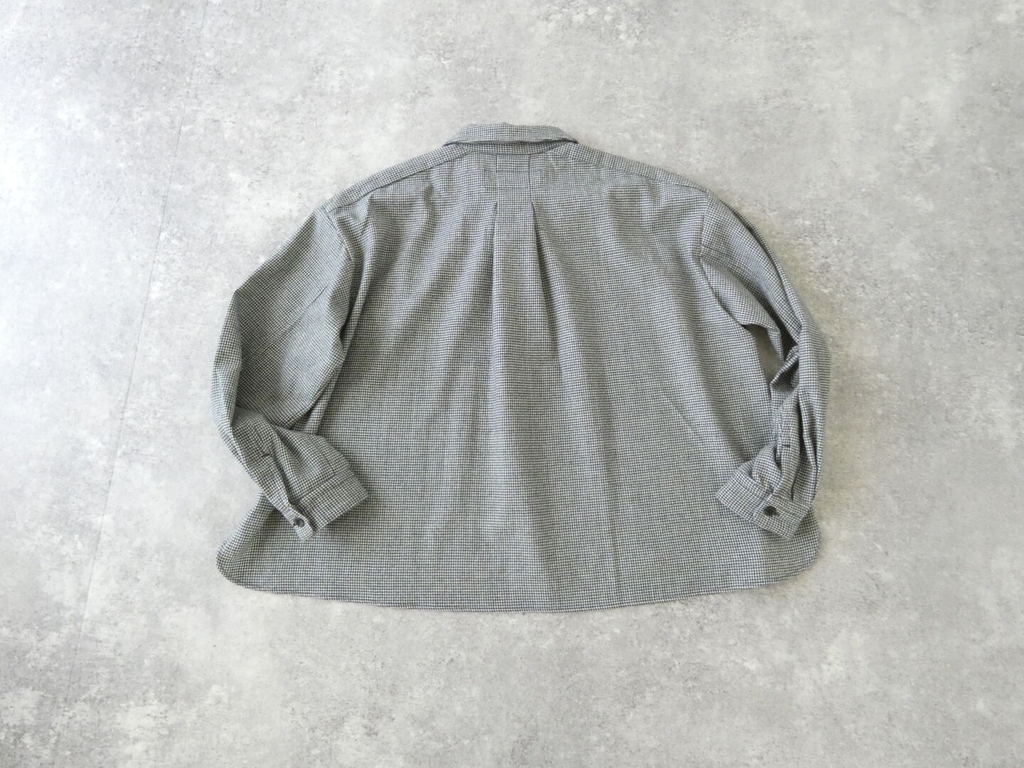 Hands of creation(ハンズオブクリエイション) classical wool strech　チビ衿オーバーブラウスの商品画像9