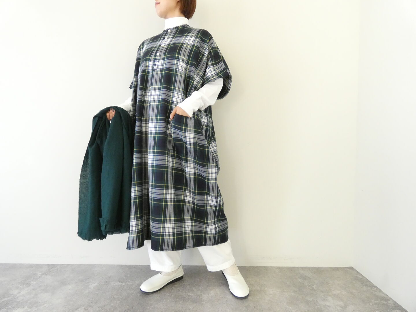 homspun(ホームスパン) ウールタータンワンピースの商品画像1