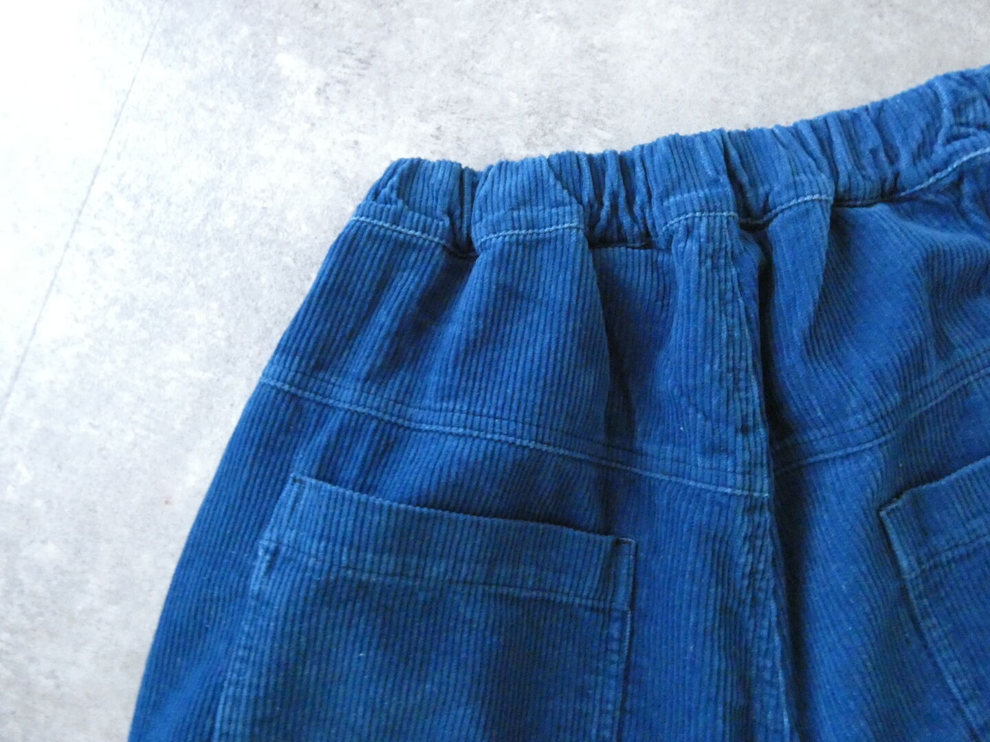 NARU 8Wコーデュロイインディゴノッポパンツの商品画像21