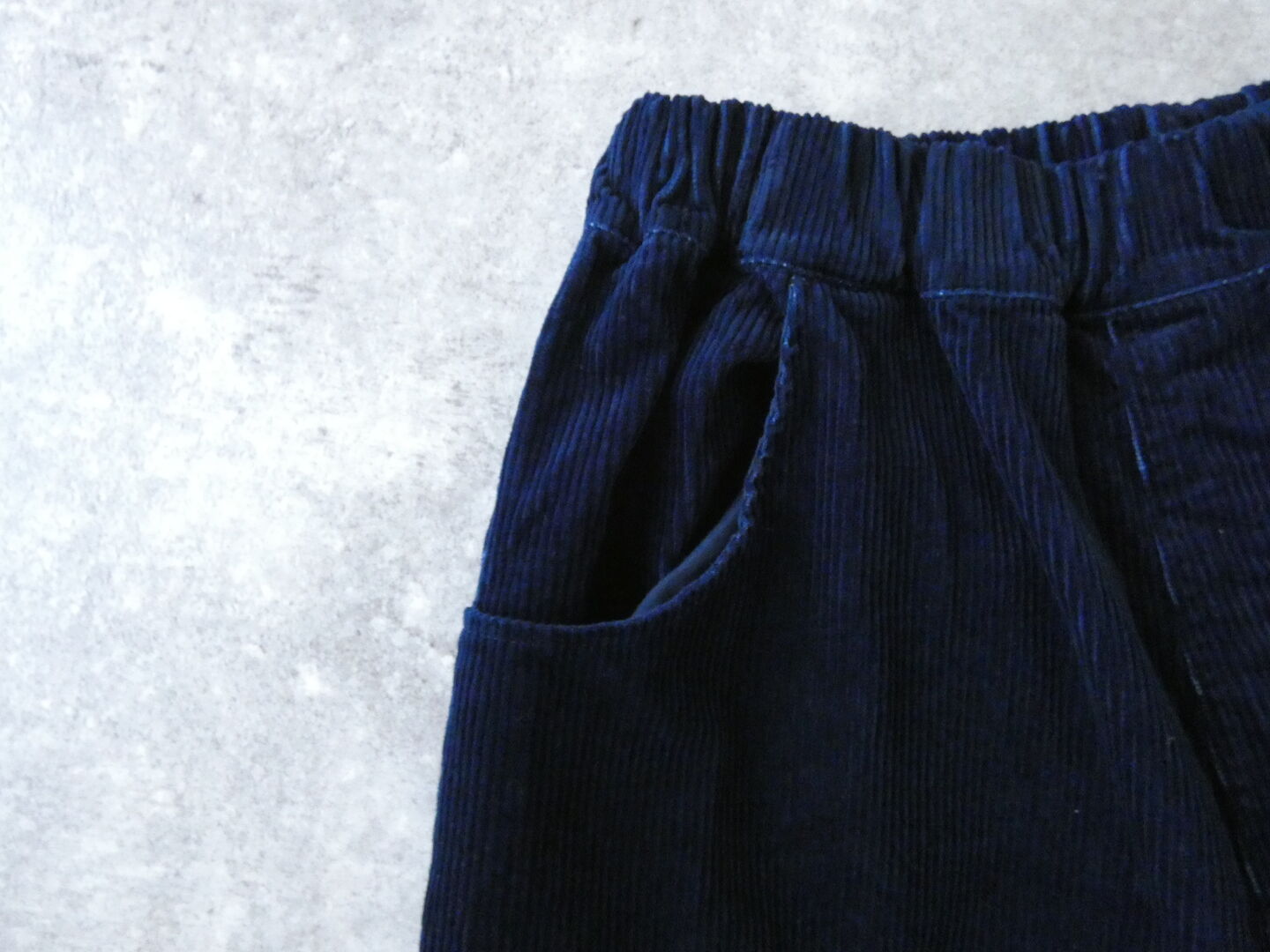 NARU 8Wコーデュロイインディゴノッポパンツの商品画像30