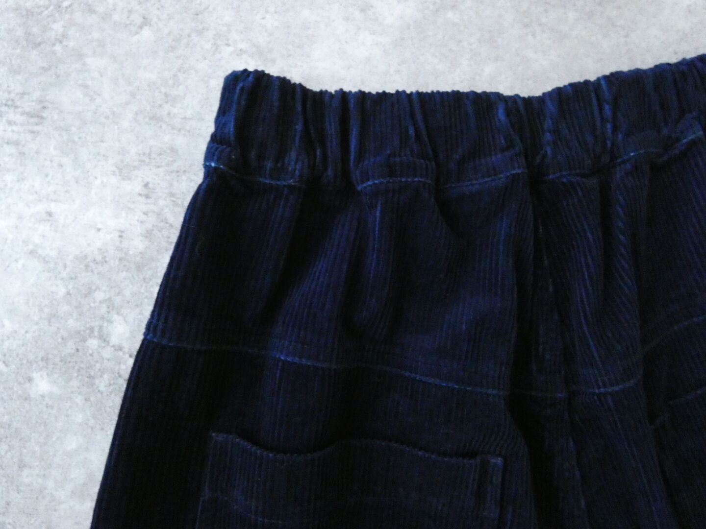 NARU 8Wコーデュロイインディゴノッポパンツの商品画像36