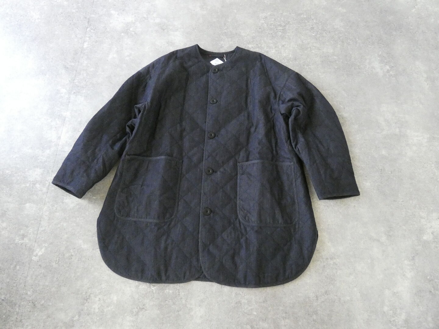 NATURAL LAUNDRY(ナチュラルランドリー) 先染めキルトミドルコート インディゴの商品画像2