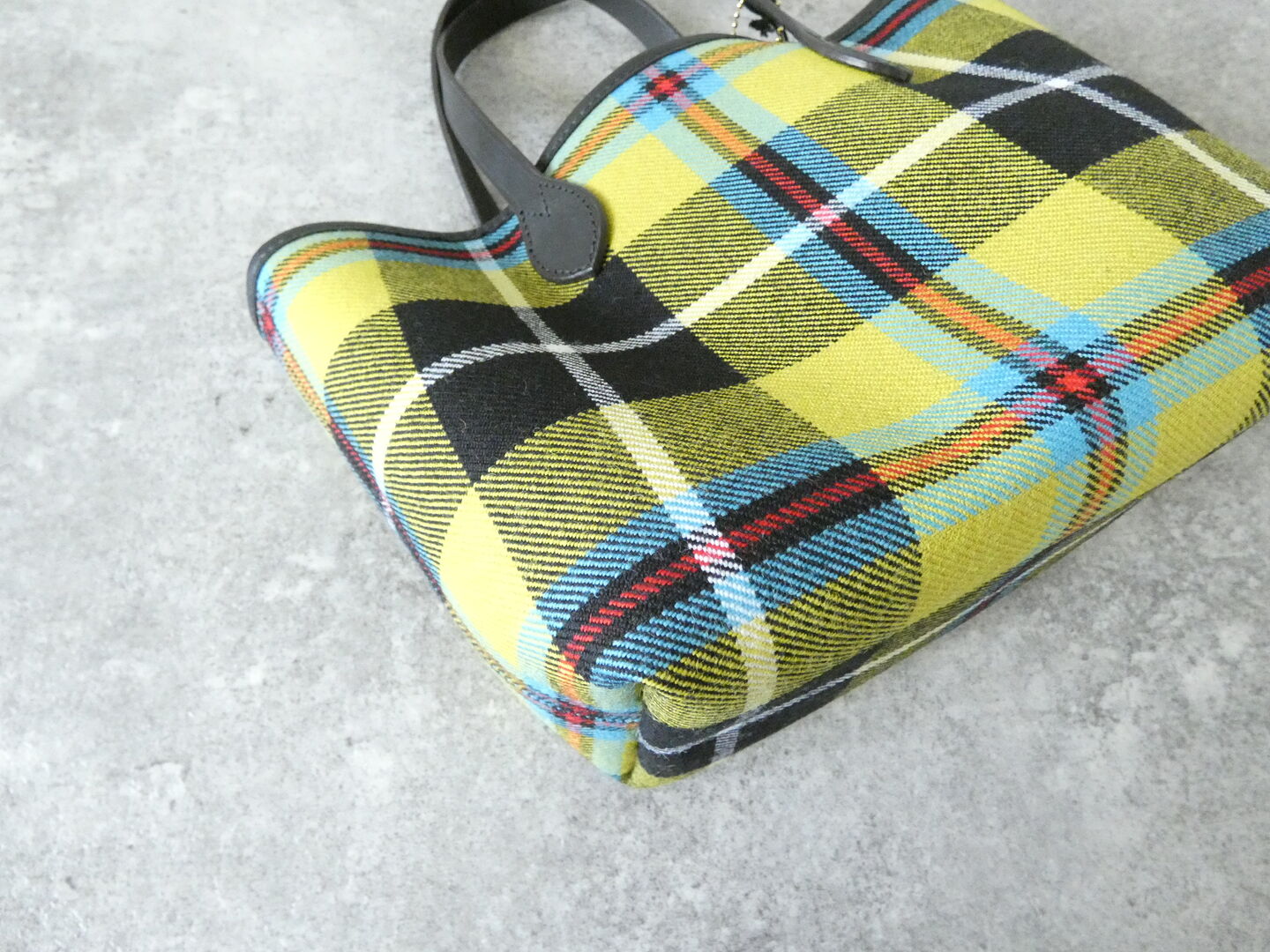 Brady(ブレディ) CONDER MINI コンダーミニ LOCHCARRON WOOL CHECKのミニトートバッグの商品画像24