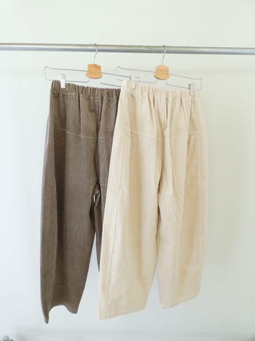 LAITERIE(レイトリー) コーデュロイトロアパンツの商品画像10