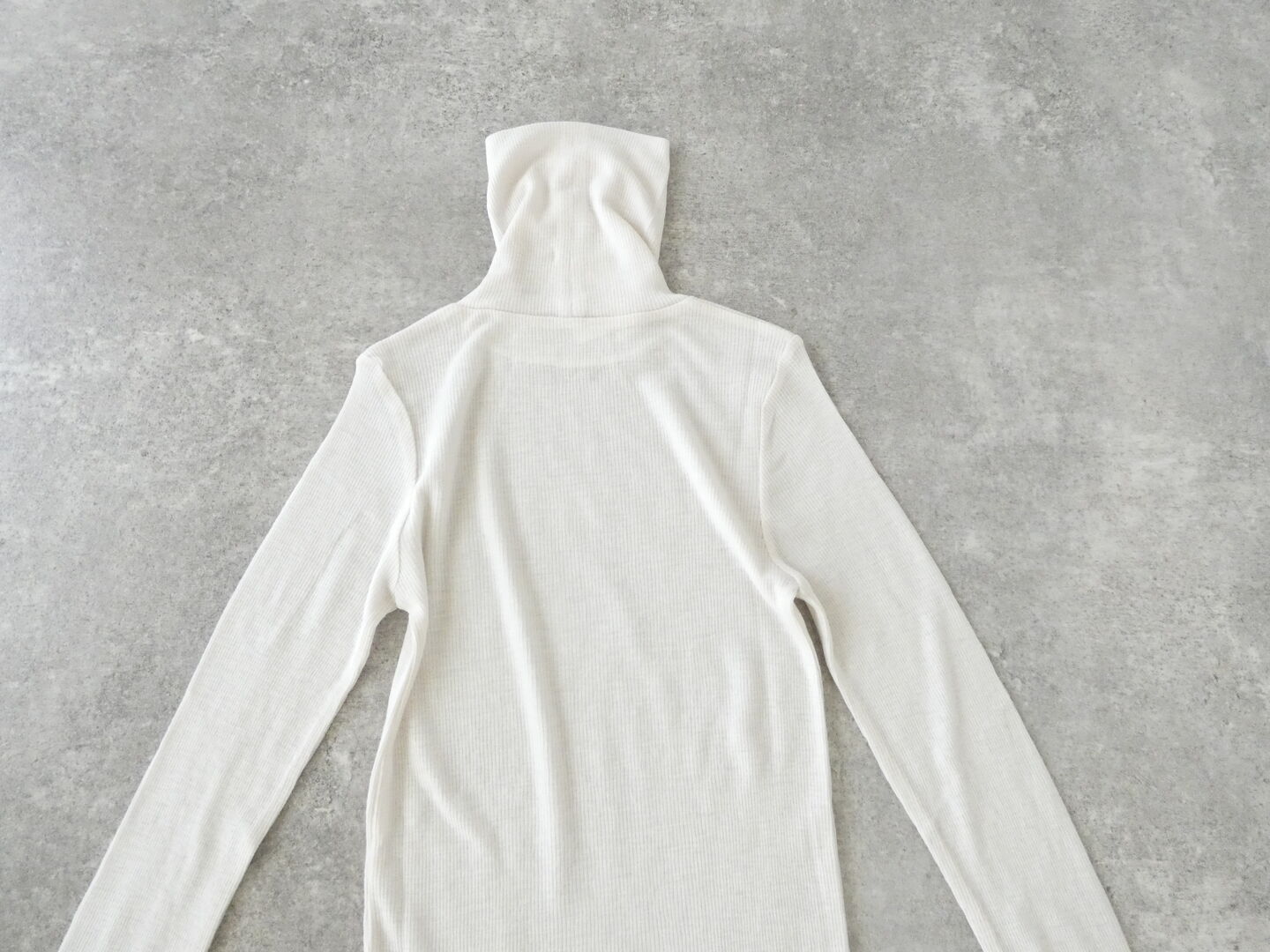 LAITERIE(レイトリー) ウールシルクテレコタートルネックプルオーバーの商品画像34