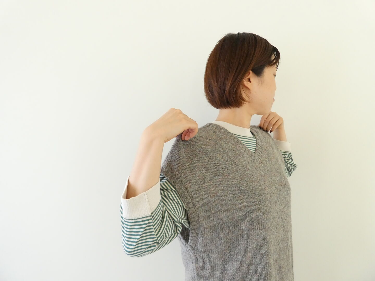 LAITERIE(レイトリー) ヘリテッジニットベストの商品画像5