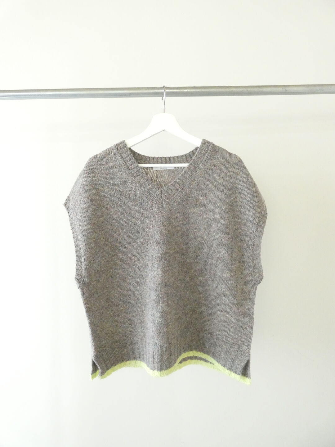 LAITERIE(レイトリー) ヘリテッジニットベストの商品画像8