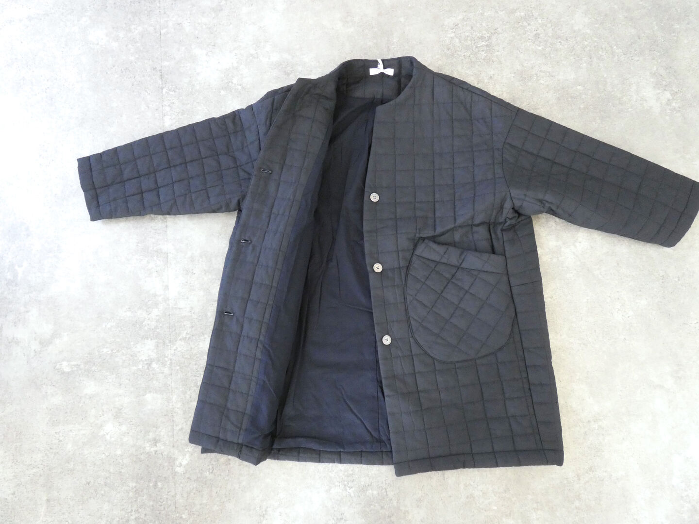 TANG(タング) 綿×シルクローン　キルティング加工ミドル丈ジャケットの商品画像13