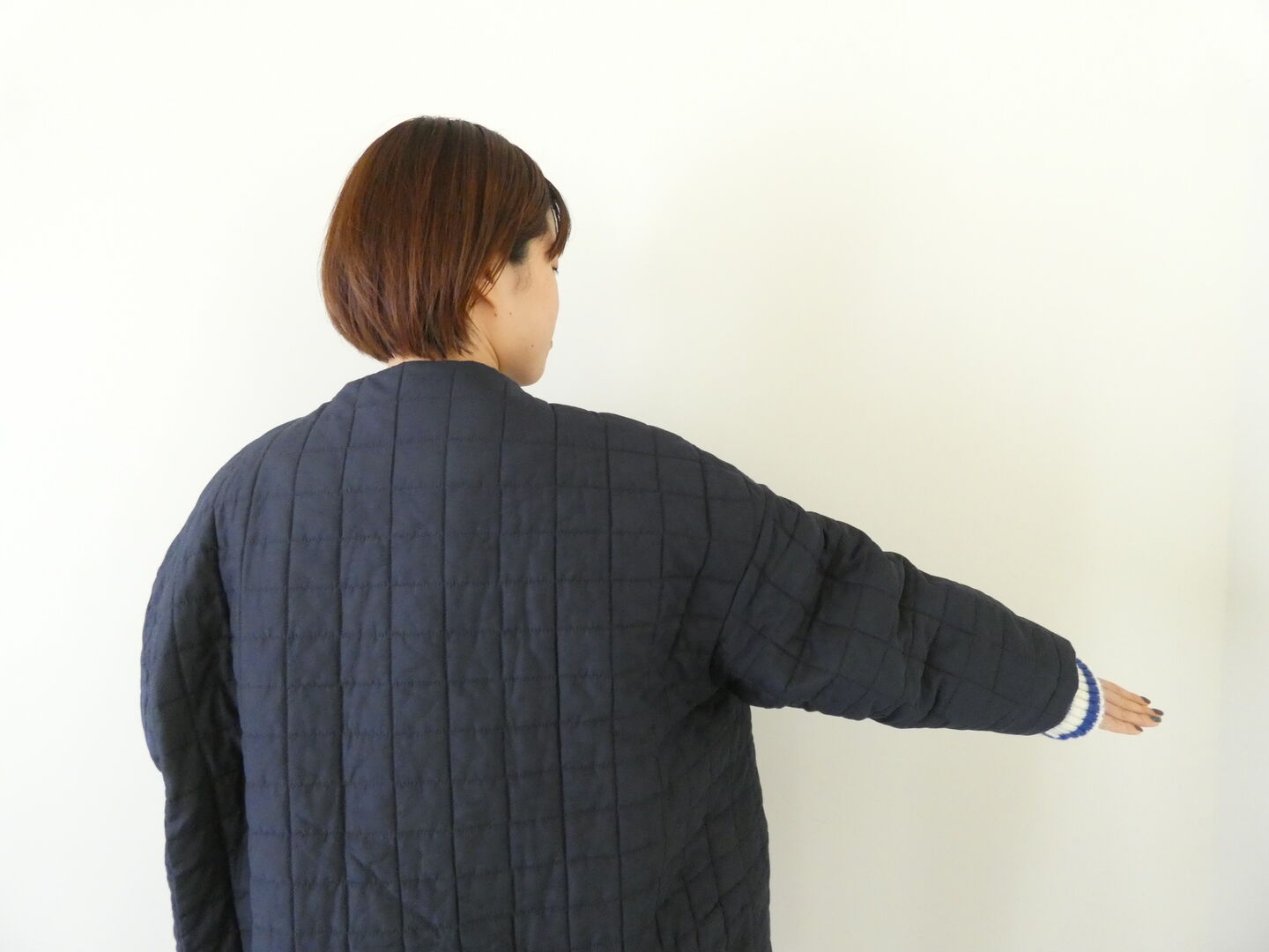 TANG(タング) 綿×シルクローン　キルティング加工ミドル丈ジャケットの商品画像9