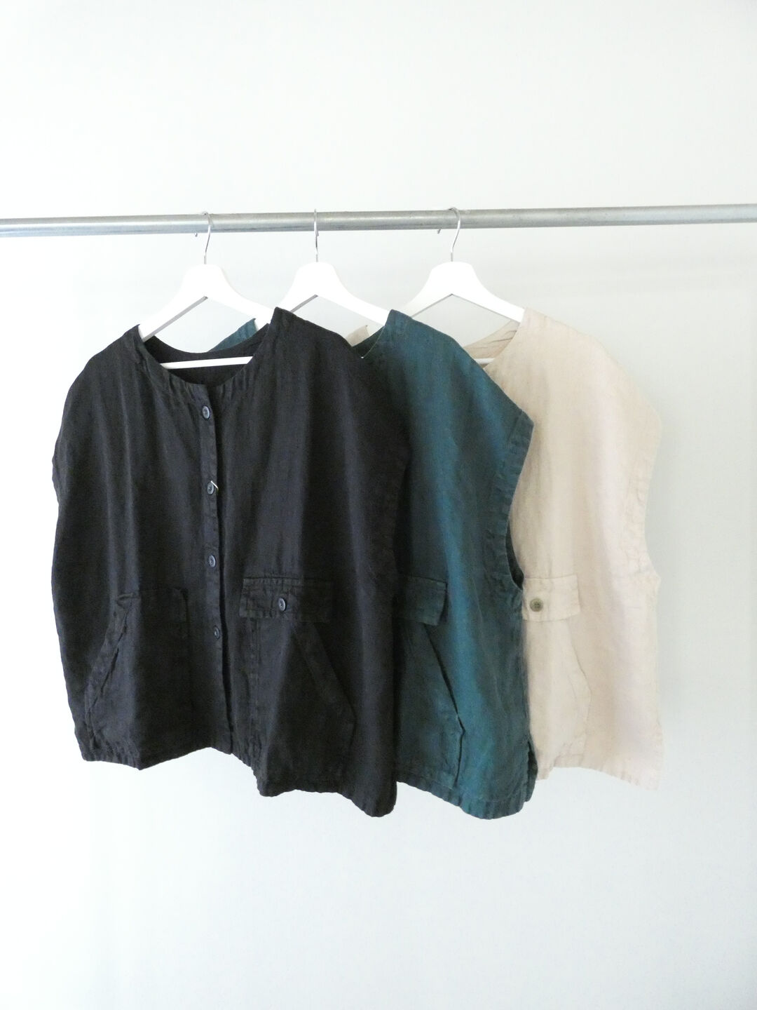 tumugu(ツムグ) ソリトリネン2WAYベストの商品画像10