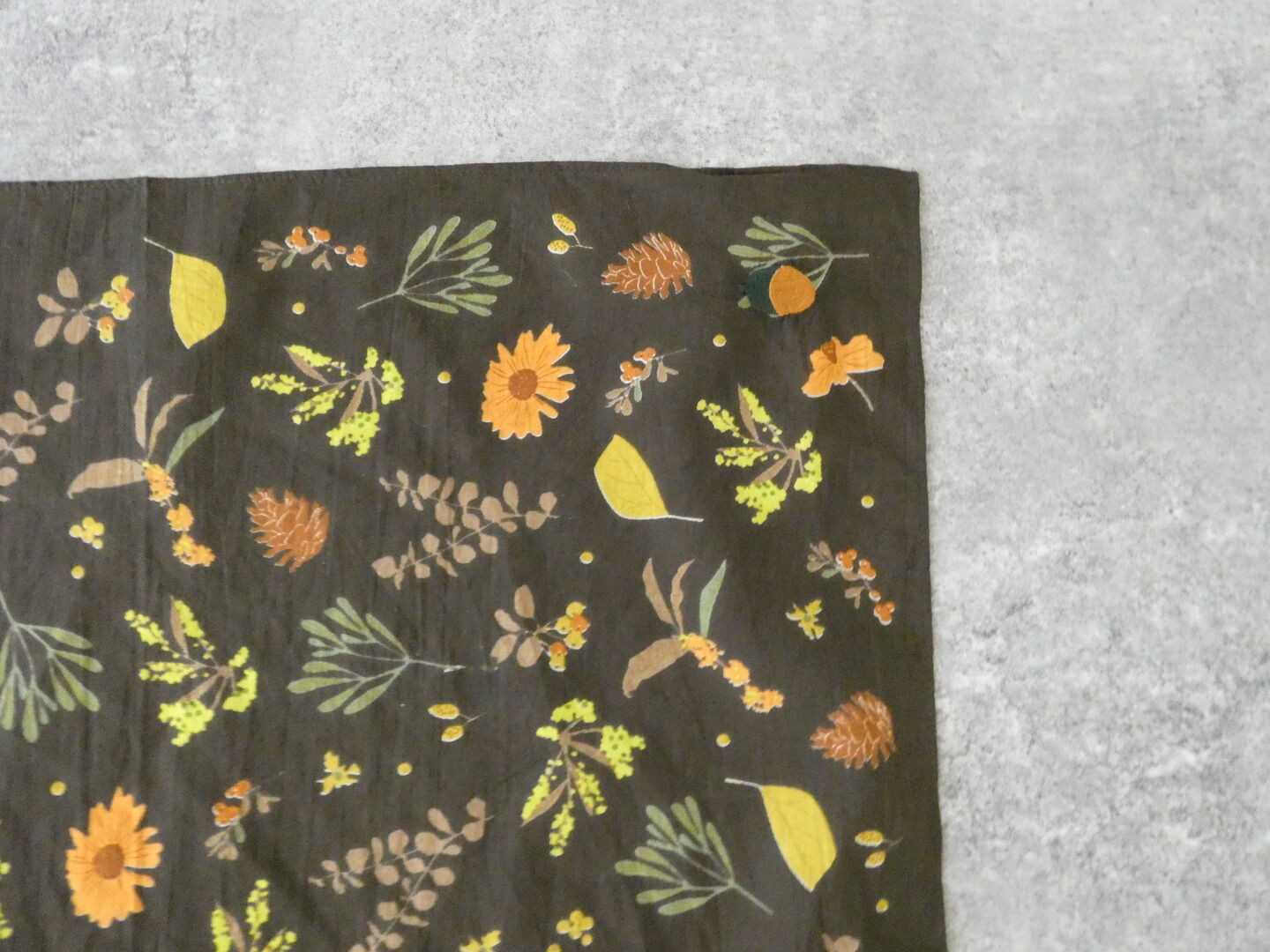 shs 秋の恵みを詰め込んだ刺繍ハンカチの商品画像23