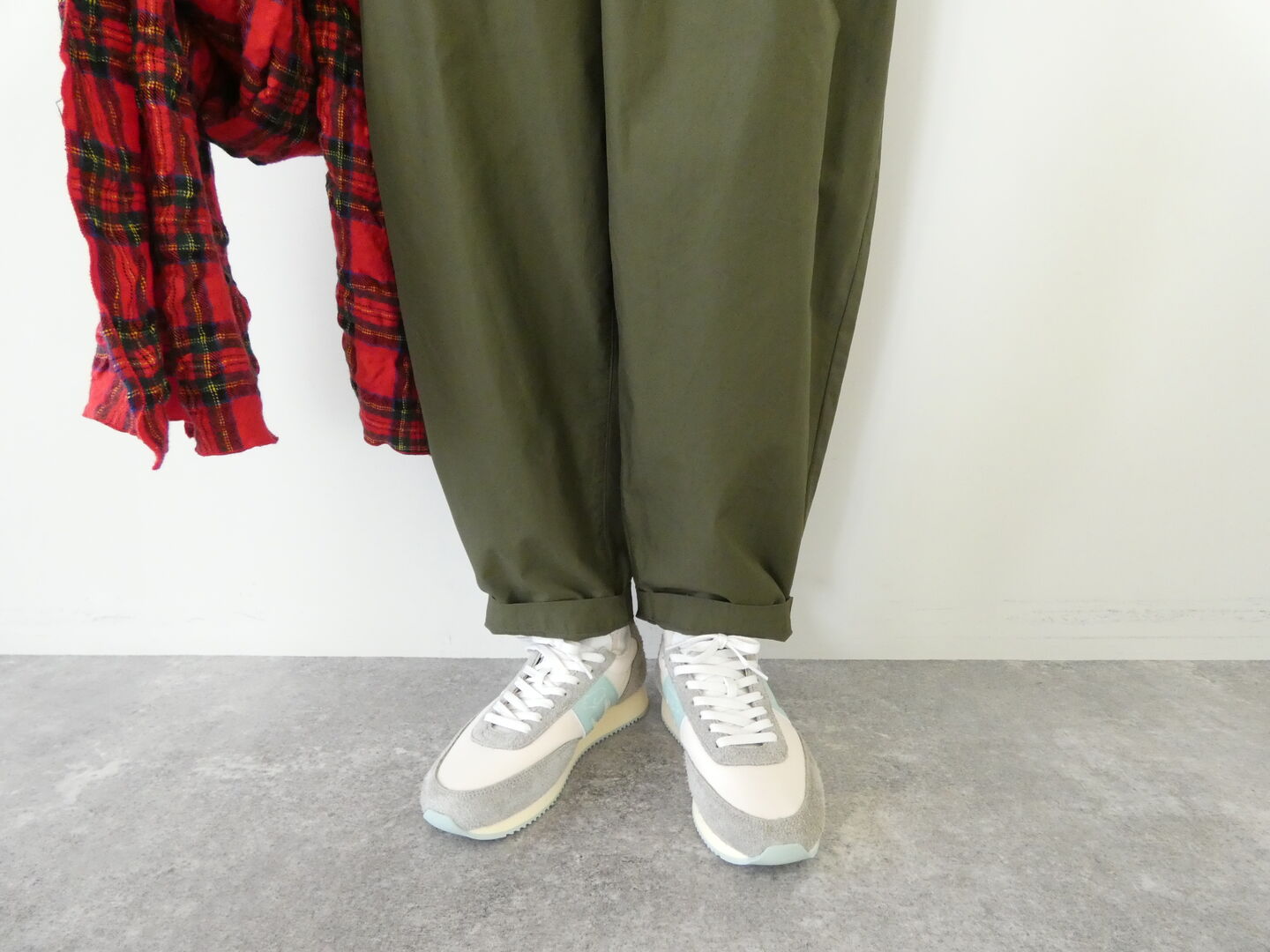 NATURAL LAUNDRY(ナチュラルランドリー) バックツイルテーパードパンツの商品画像8