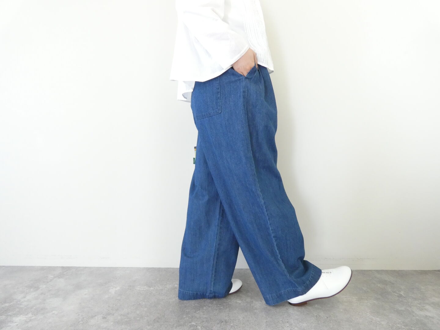 PARADIS(パラディ) コットンデニムタックワイドパンツの商品画像8