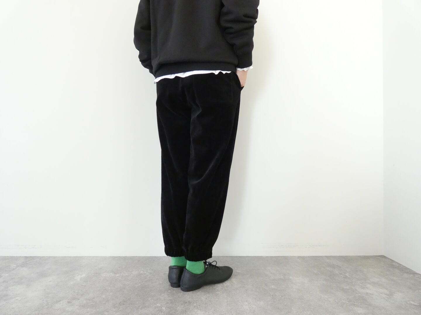 prit(プリット) ソフトベロア裾ゴムリラックスパンツの商品画像9