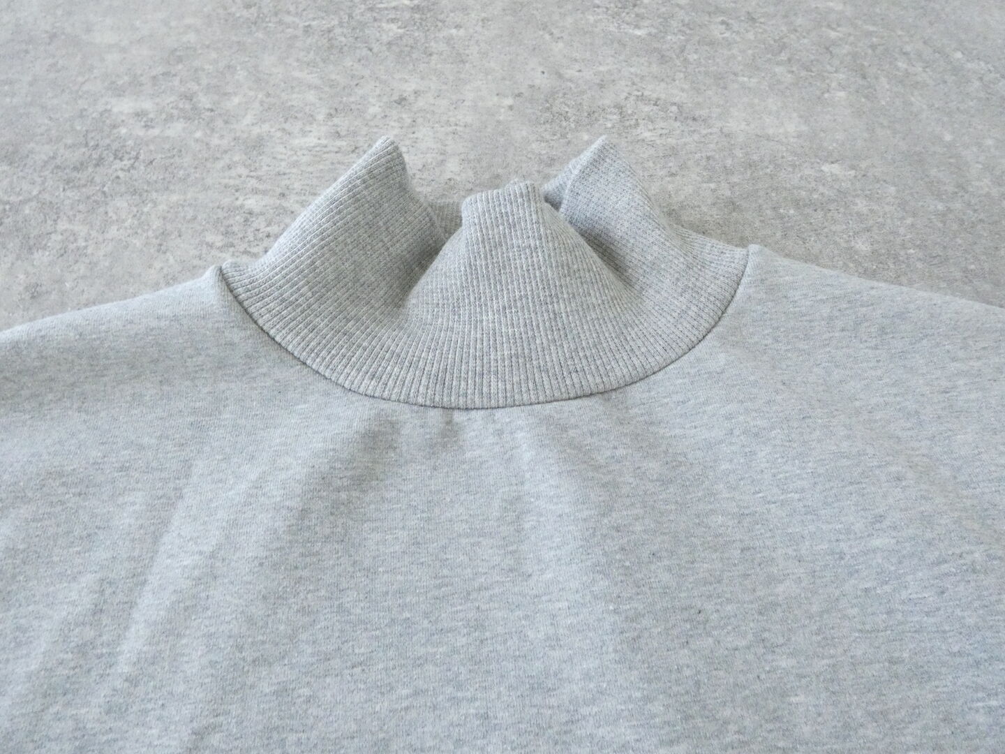 TRAVAIL MANUEL(トラバイユマニュアル) ブラッシュウラケハイネックプルオーバーの商品画像30