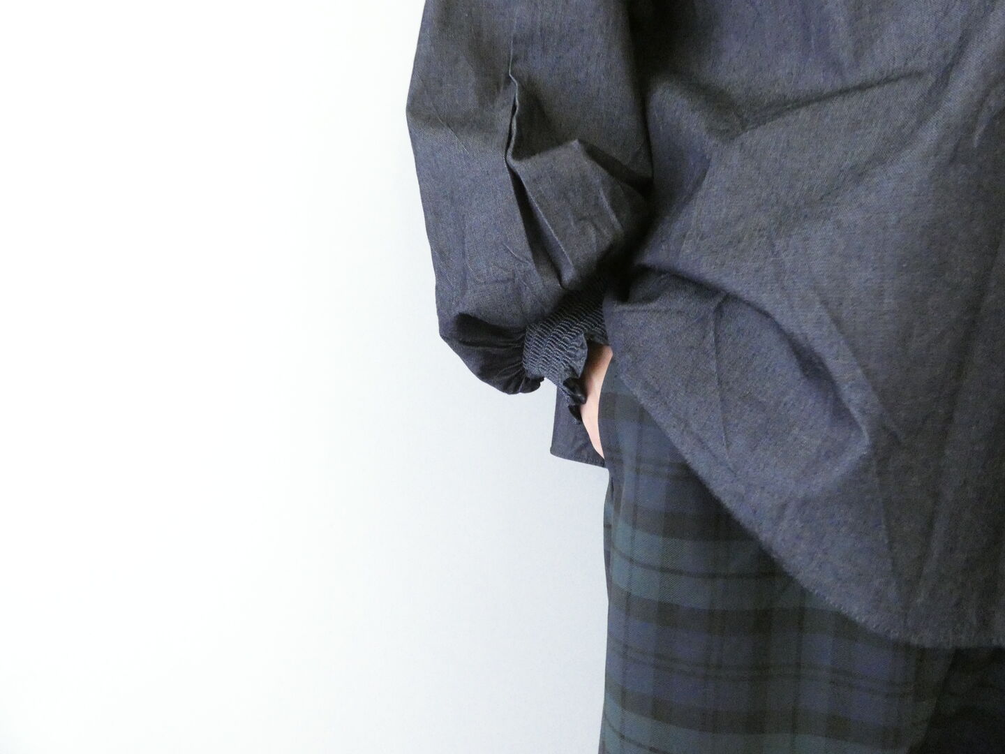 TRAVAIL MANUEL(トラバイユマニュアル) 先染めサーモストレッチパンツの商品画像3