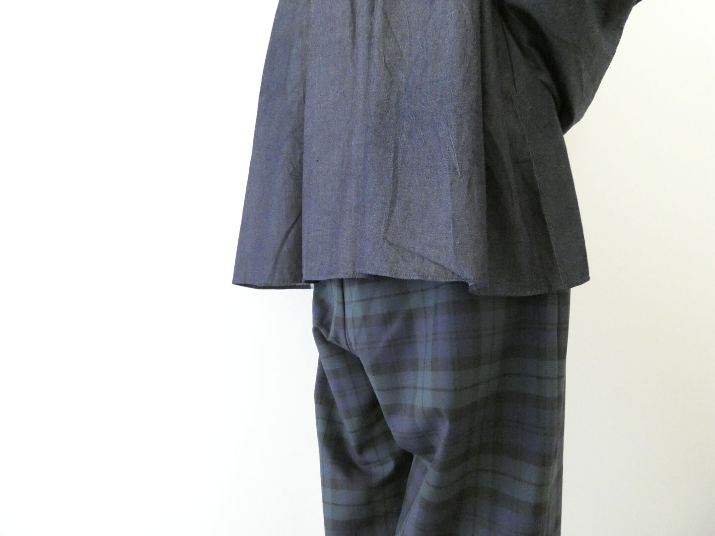 TRAVAIL MANUEL(トラバイユマニュアル) 先染めサーモストレッチパンツの商品画像5